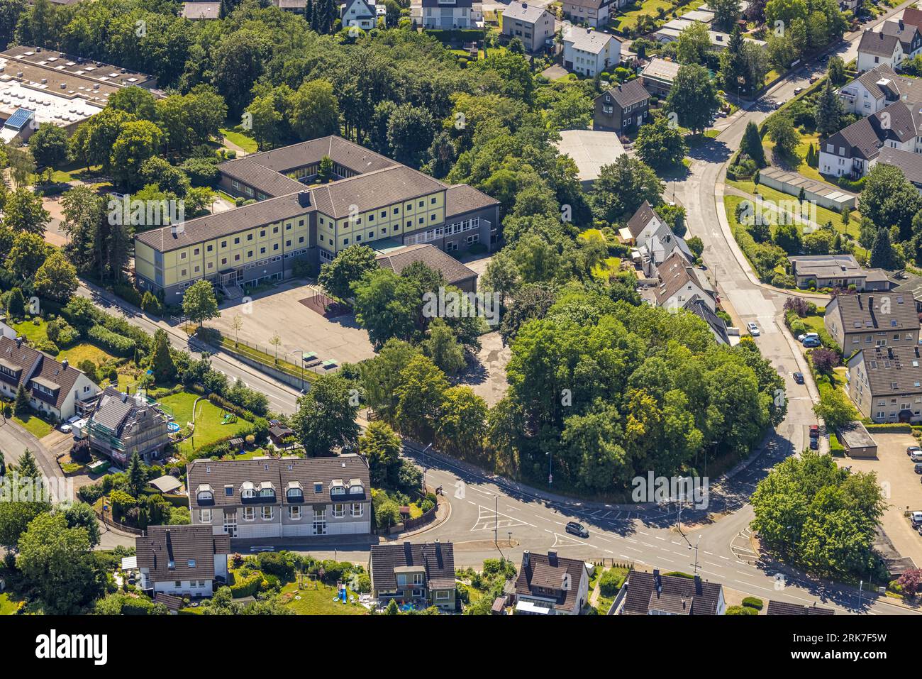 Vue aérienne, Dietrich Bonhoeffer Realschule, Schwelm, région de la Ruhr, Rhénanie du Nord-Westphalie, Allemagne, Education, établissement d'enseignement, DE, Europe, TEAC Banque D'Images