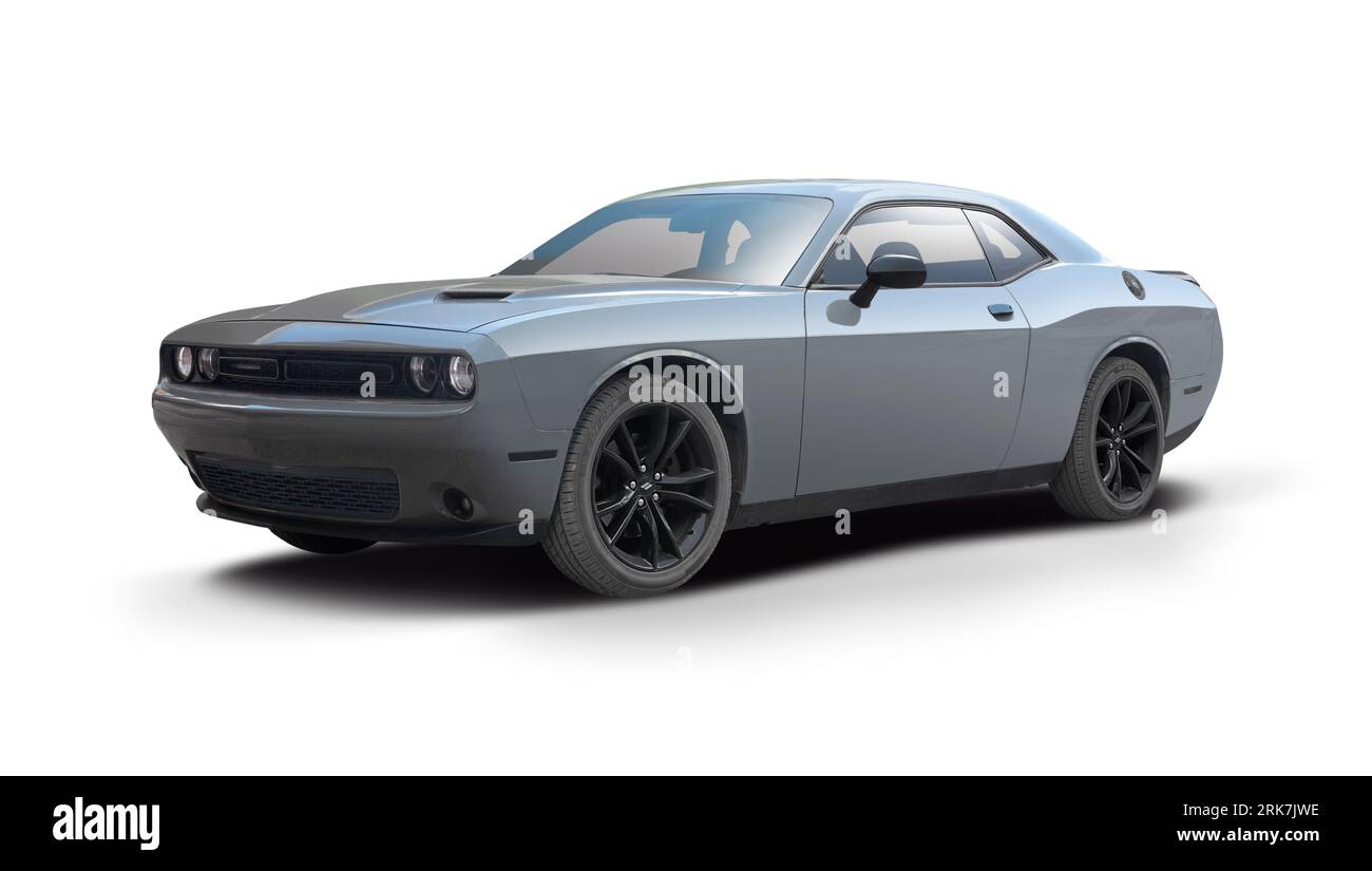 Voiture Dodge Challanger avec couleur grise isolée sur fond blanc Banque D'Images