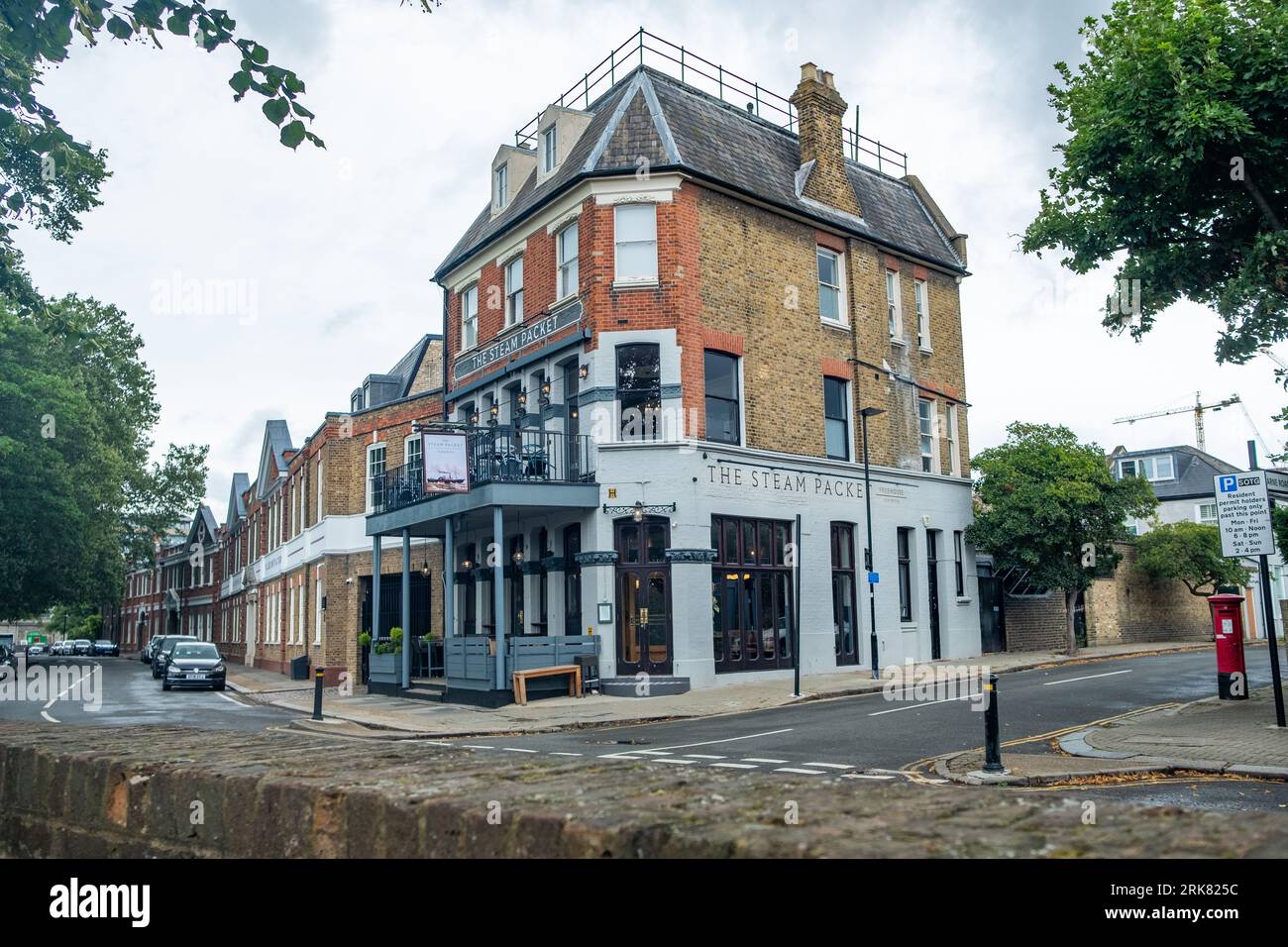 LONDRES - 31 JUILLET 2023 : The Steam Packet pub sur Strand on the Green à Chiswick, West London Banque D'Images