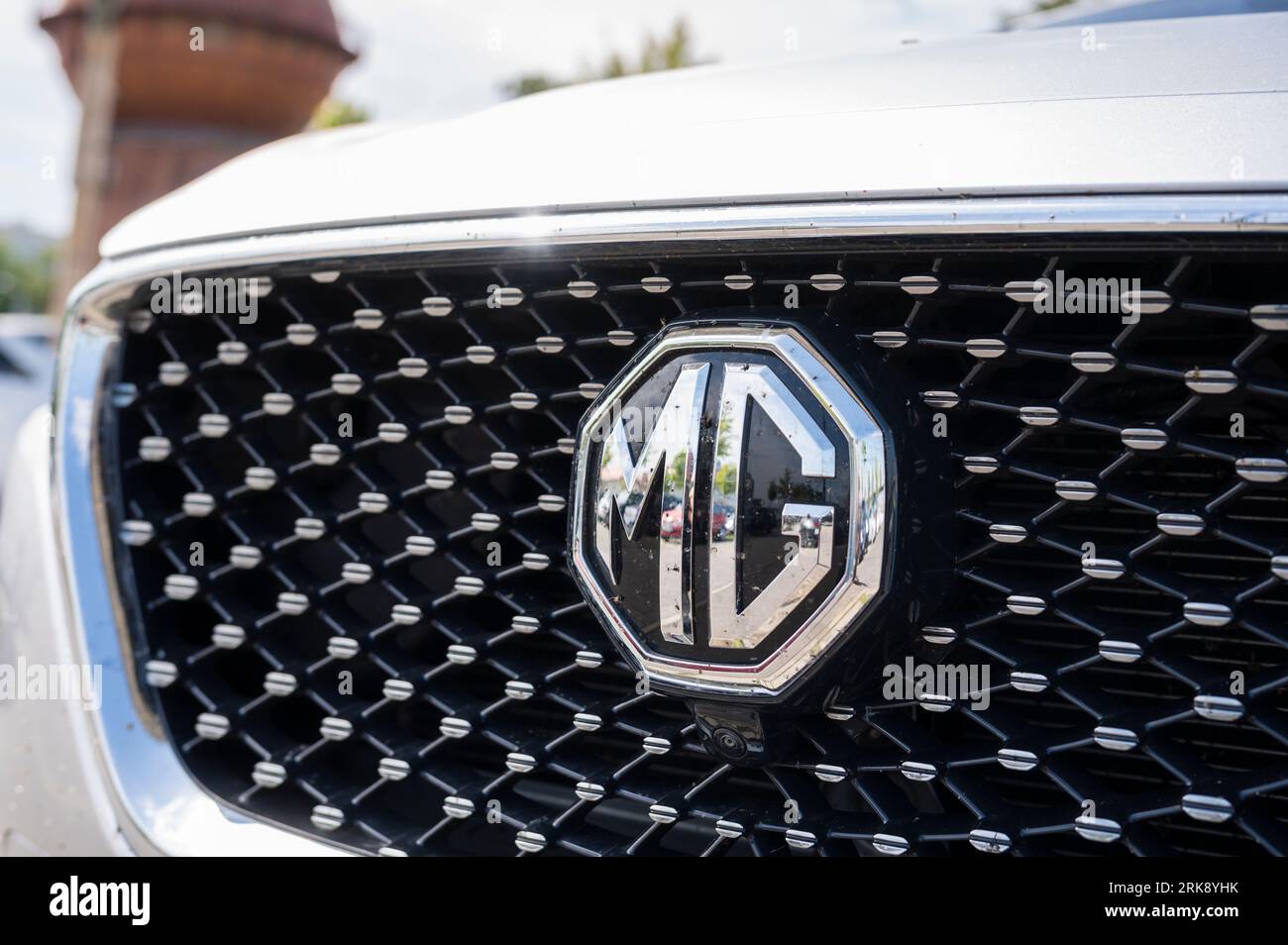 Allemagne , Cottbus , 24.08.2023 , le logo MG dans le radiateur d'une voiture Banque D'Images
