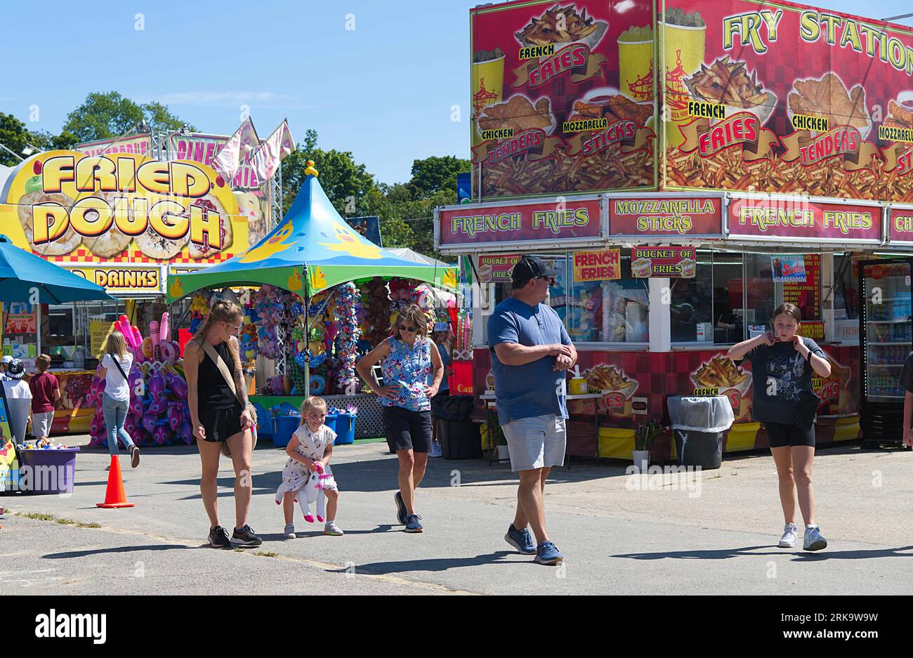 Fairgoers à la foire Marshfield. Marshfield, Massachusetts, États-Unis Banque D'Images