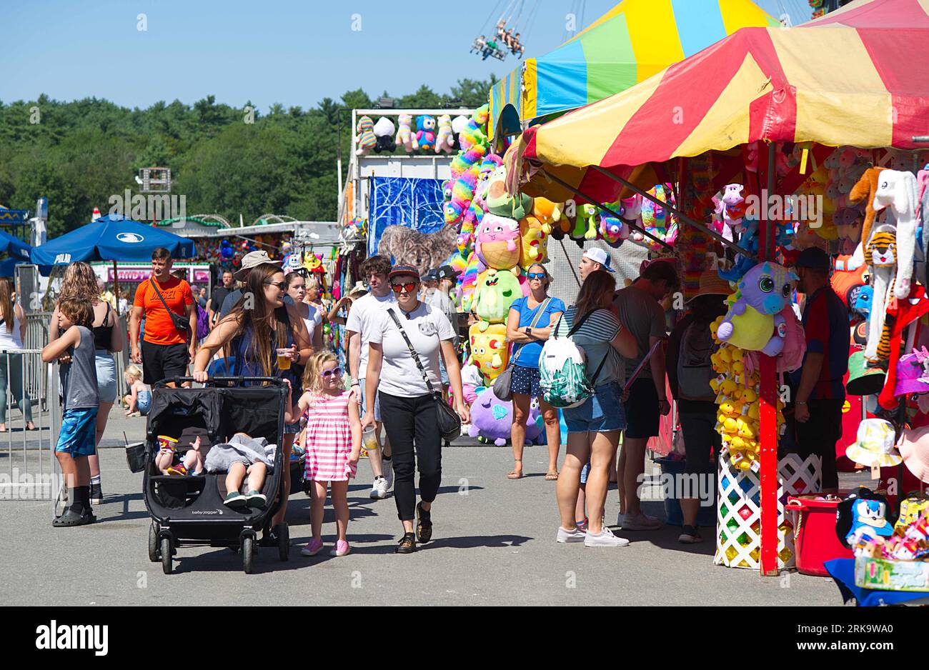 Fairgoers à la foire Marshfield. Marshfield, Massachusetts, États-Unis Banque D'Images