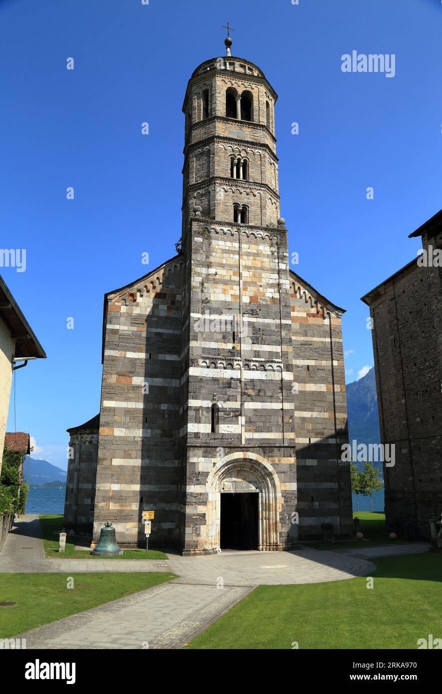 Église de Gravedona, Lac de Côme (Lago di Como), Italie. Chiesa di Santa Maria del Tiglio. Banque D'Images