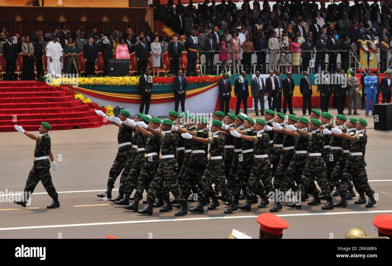 Bildnummer : 54299134 Datum : 15.08.2010 Copyright : imago/Xinhua (100815) -- BRAZZAVILLE, 15 août 2010 (Xinhua) -- des soldats marocains défilent lors d'une célébration commémorant le 50e anniversaire de l'indépendance de la République du Congo à Brazzaville, République du Congo, le 15 août 2010. (Xinhua/Shu Shi) (zw) (3)RÉPUBLIQUE DU CONGO-BRAZZAVILLE-ANNIVERSAIRE DE L'INDÉPENDANCE PUBLICATIONxNOTxINxCHN Gesellschaft kbdig xkg 2010 quer o0 Jahrestag Unabhängigkeit Parade Militärparade Bildnummer 54299134 Date 15 08 2010 Copyright Imago XINHUA Brazzaville août 15 2010 XINHUA Marocain Soldig durant une Banque D'Images