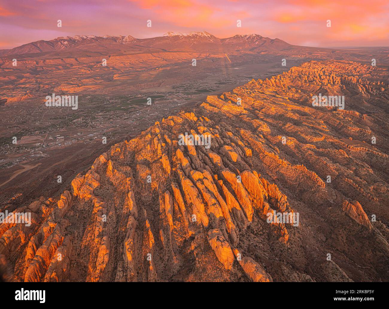 Fins de Behind-the-Rocks, Moab Valley et la sal Mountains, Utah Banque D'Images