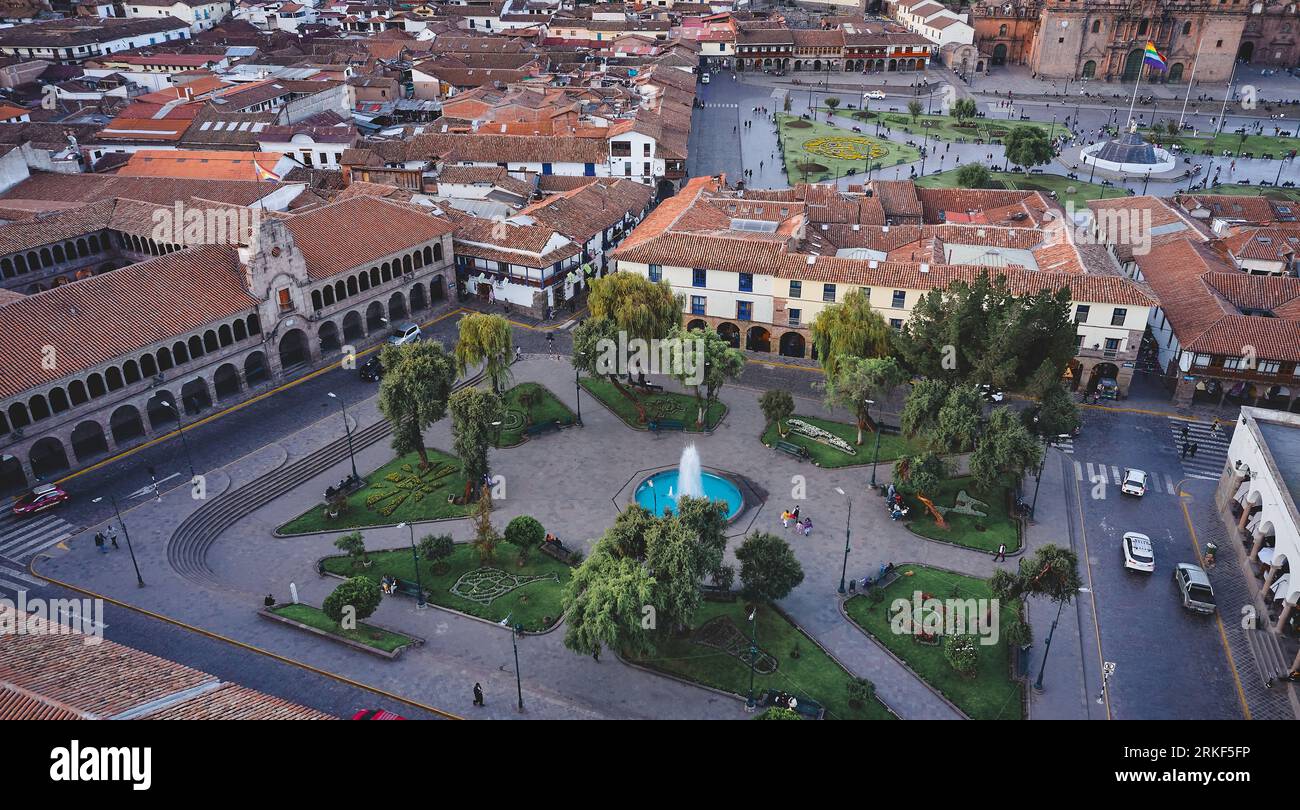 Vue aérienne de la place Regocijo à Cusco, Pérou Banque D'Images