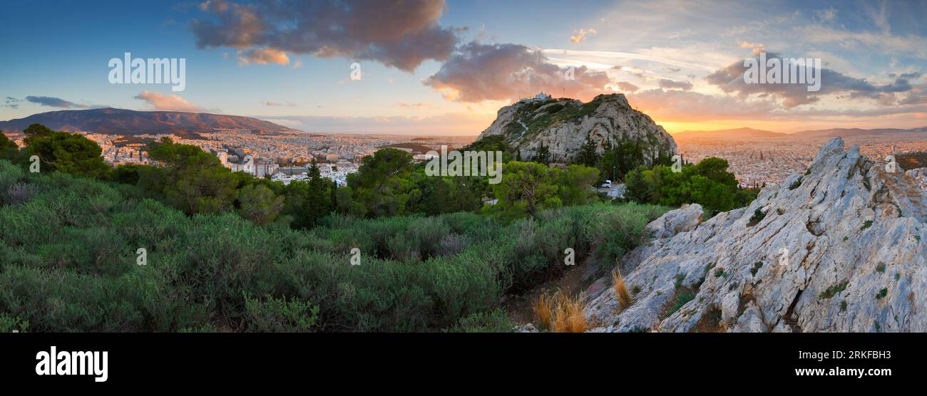 Vue d'Athènes depuis la colline du Lycabette, Grèce. Banque D'Images