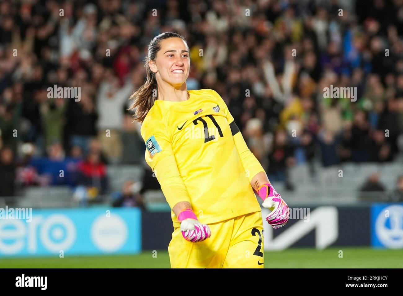 La gardienne Victoria Esson #21 de Nouvelle-Zélande célèbre la victoire du but lors du match d’ouverture entre la Nouvelle-Zélande et la Norvège de la coupe du monde féminine FIFA 2023, à l’Eden Park Stadium. Note finale : Nouvelle-Zélande 1:0 Norvège (photo Julieta Ferrario / SOPA Images/Sipa USA) Banque D'Images