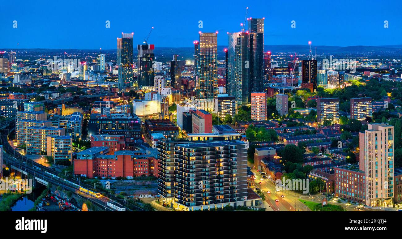 Manchester à Nightfall Banque D'Images