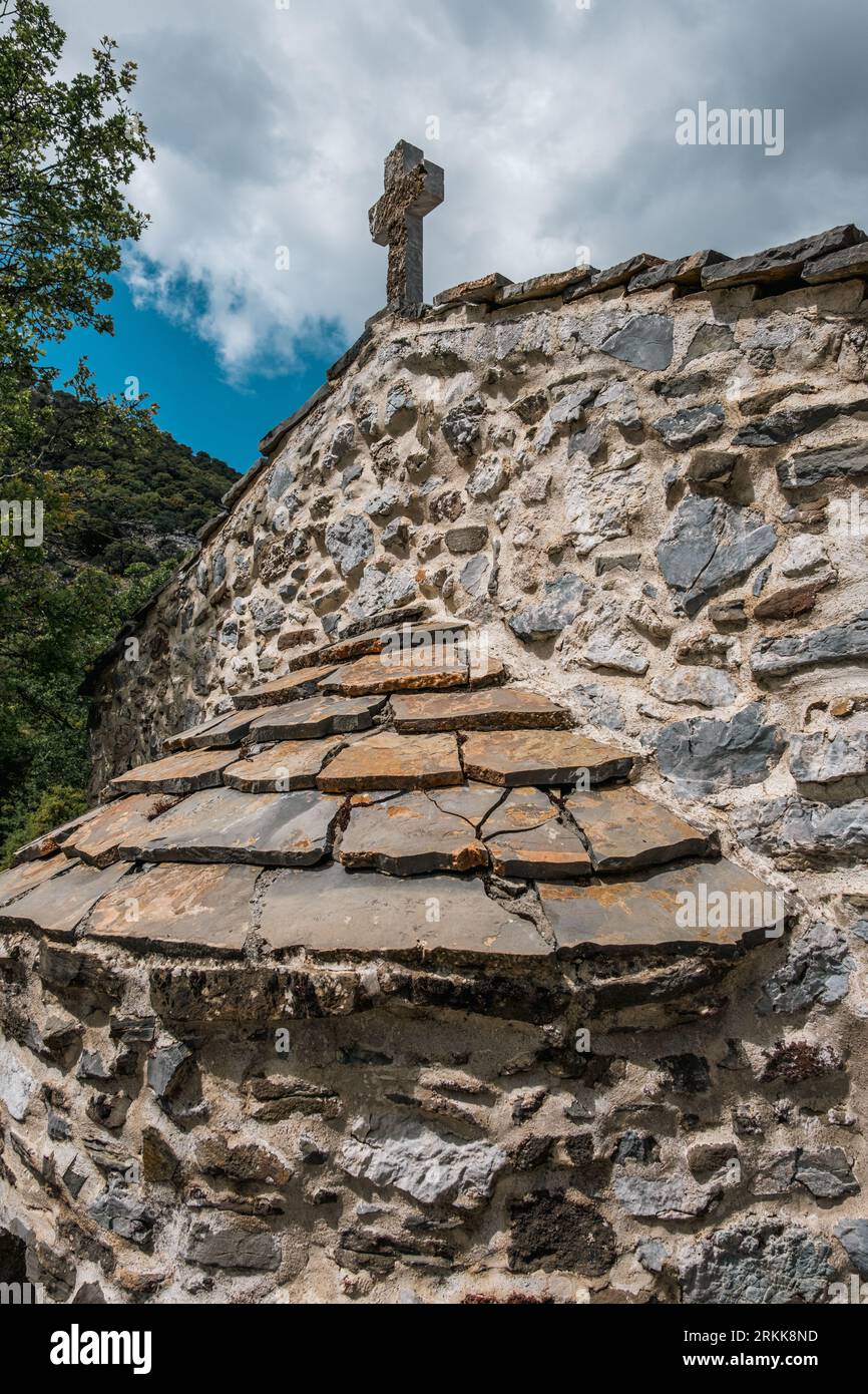 Détail de l'architecture de petite église. Gorges de Rouvas, montagnes de Psiloritis, Crète Banque D'Images