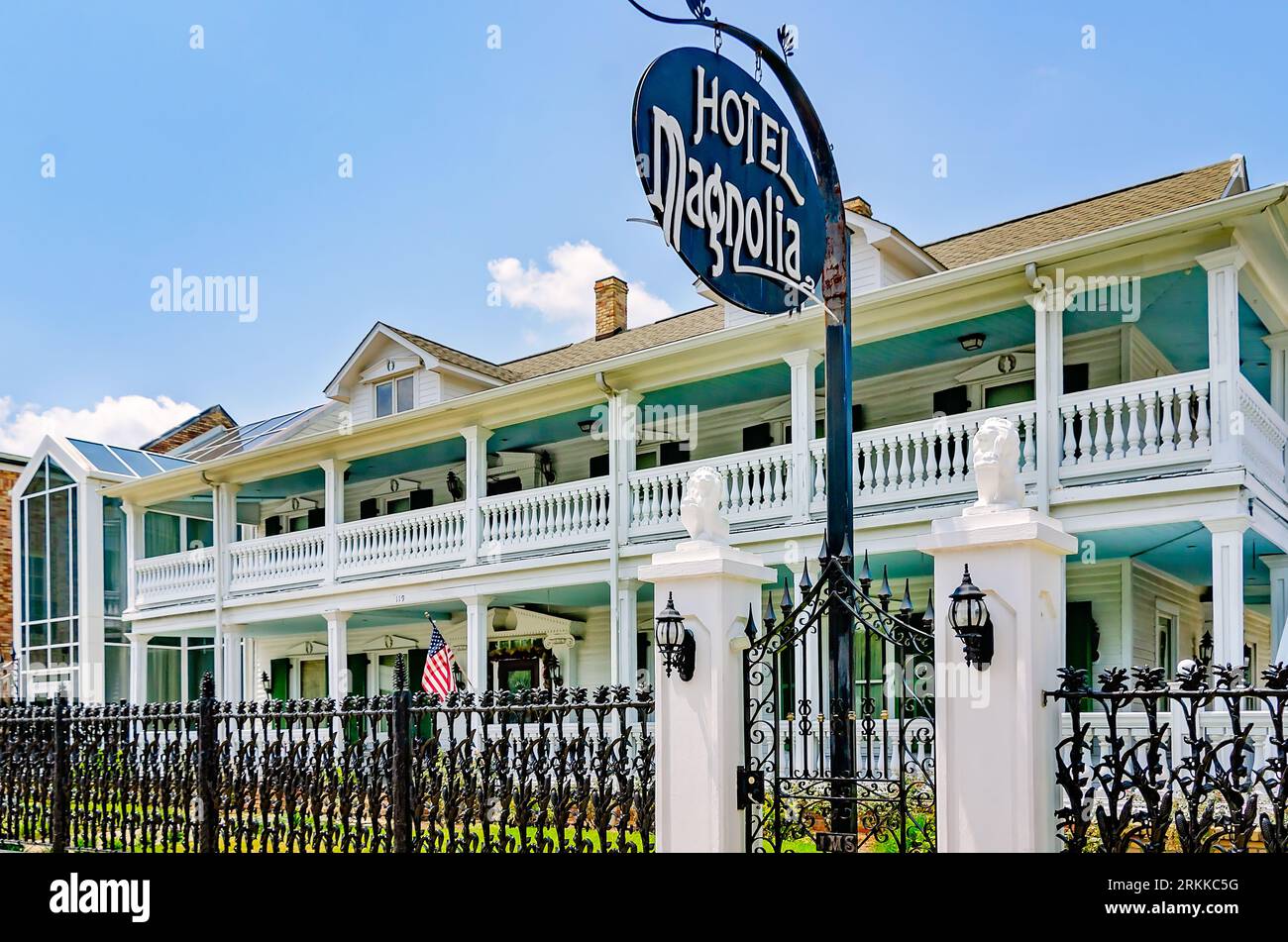 L'hôtel Magnolia est photographié, le 19 août 2023, à Foley, Alabama. L'hôtel Magnolia a été construit en 1908 et s'appelait à l'origine Magnolia Hotel. Banque D'Images