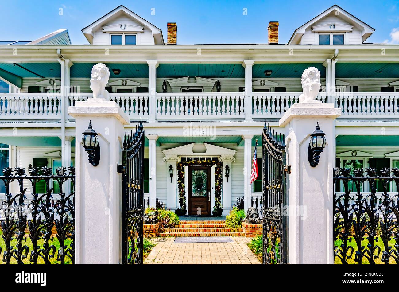 L'hôtel Magnolia est photographié, le 19 août 2023, à Foley, Alabama. L'hôtel Magnolia a été construit en 1908 et s'appelait à l'origine Magnolia Hotel. Banque D'Images