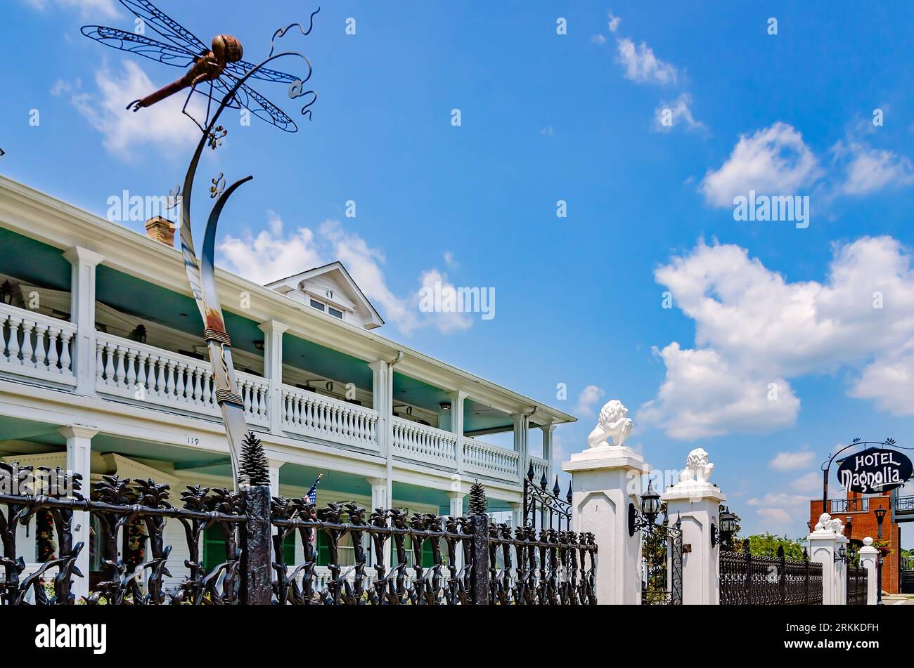 L'hôtel Magnolia est photographié, le 19 août 2023, à Foley, Alabama. L'hôtel Magnolia a été construit en 1908 et s'appelait à l'origine Magnolia Hotel. Banque D'Images