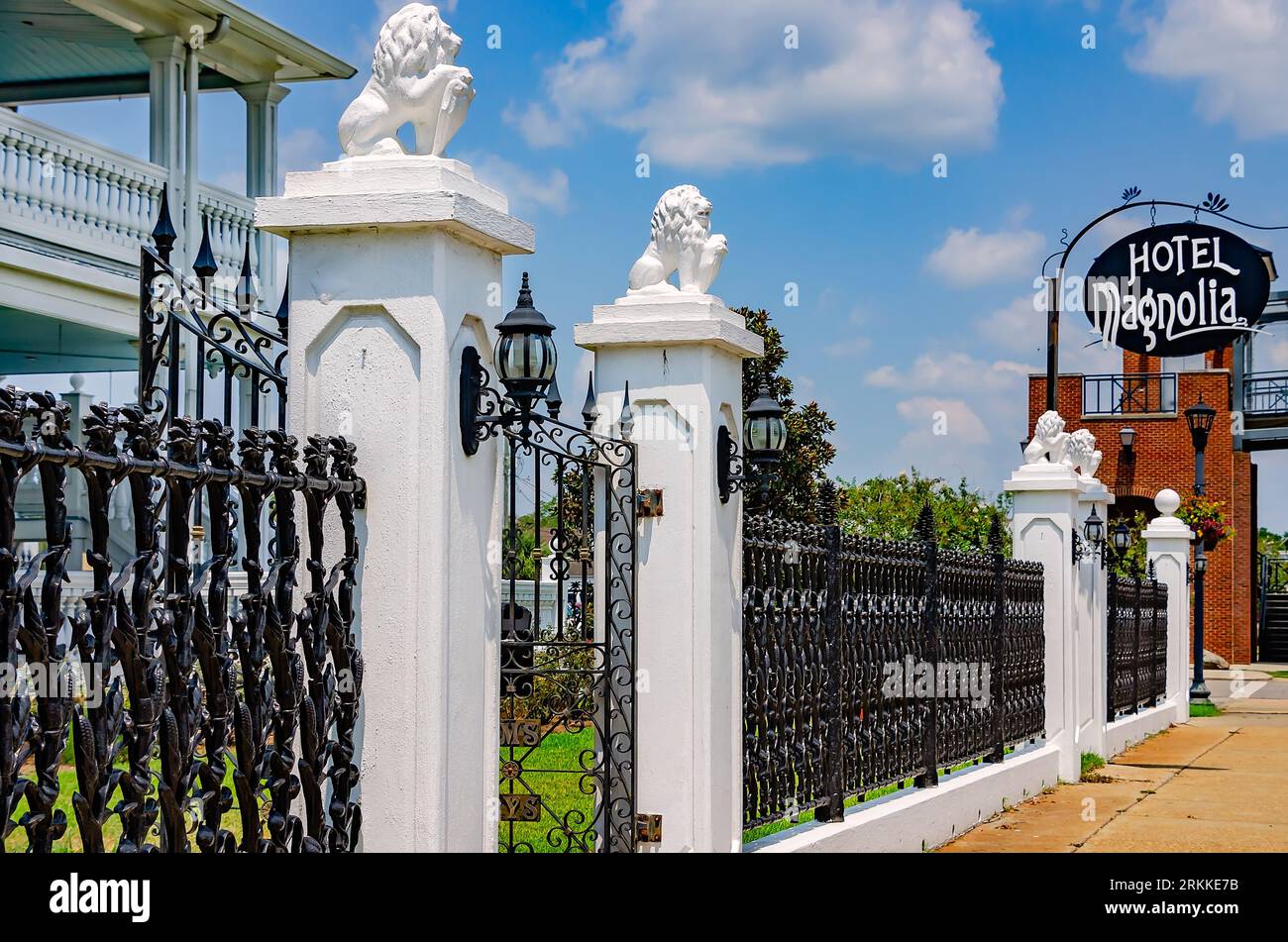 L'hôtel Magnolia est photographié, le 19 août 2023, à Foley, Alabama. L'hôtel Magnolia a été construit en 1908 et s'appelait à l'origine Magnolia Hotel. Banque D'Images