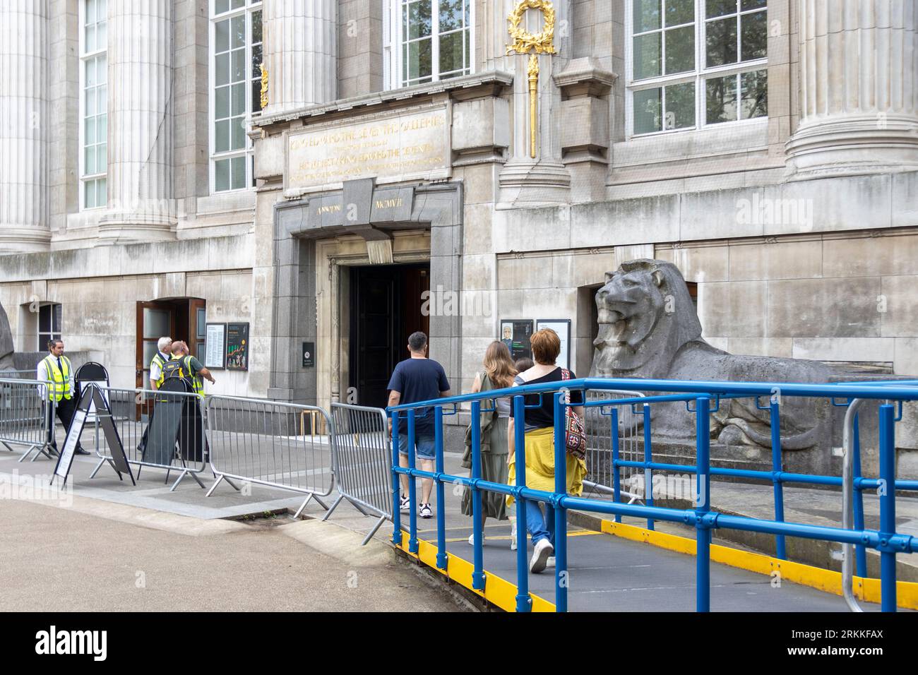 Londres, Royaume-Uni. 25 août 2023. Vols au British Museum : le réalisateur Hartwig Fischer abandonne pour des trésors volés. Crédit : Sinai Noor/Alamy Live News Banque D'Images