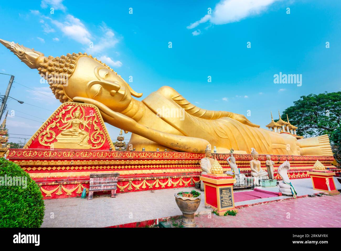 Situé dans une enceinte séparée, directement à côté du site de la Grande Stupa d'Or, établi troisième siècle AD, un monument national important à Los Angeles Banque D'Images