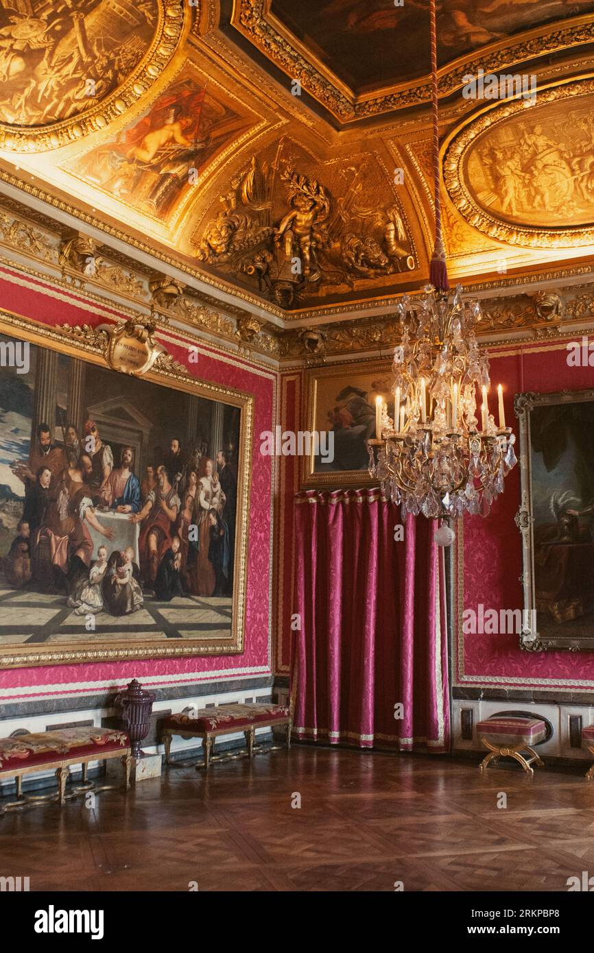 Une variété de scènes du chef-d'œuvre rococo et baroque qu'est le ...