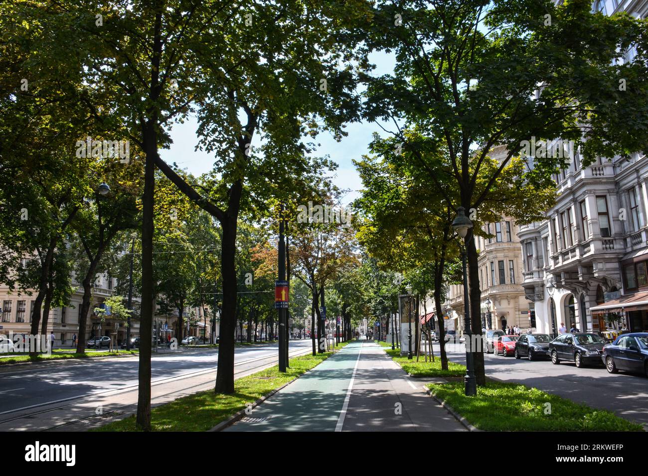 Périphérique de Vienne (Ringstrasse) un jour d'été - Autriche Banque D'Images