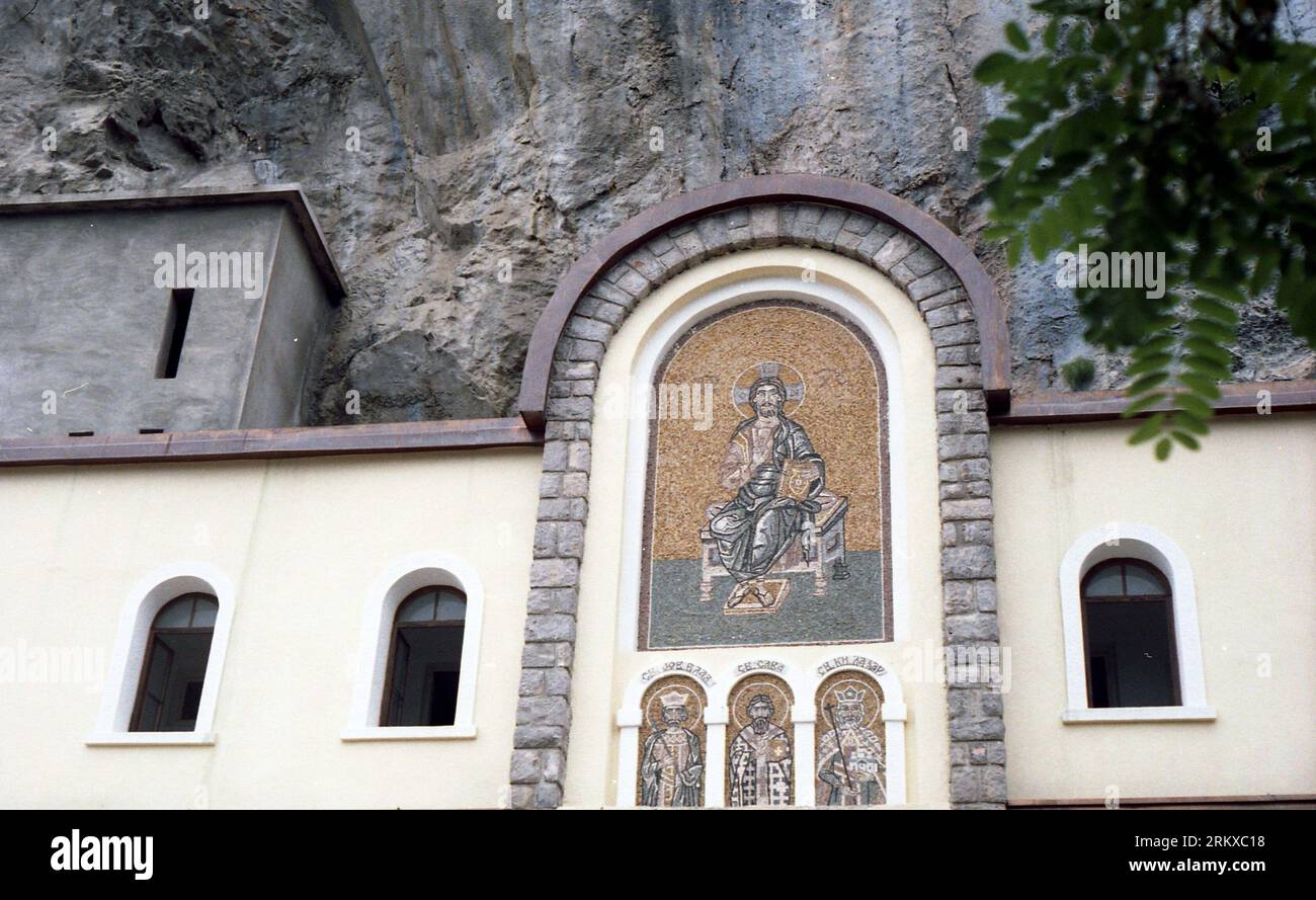 Monastère d'Ostrog, Bosnie-Herzégovine à l'été 2005. Banque D'Images