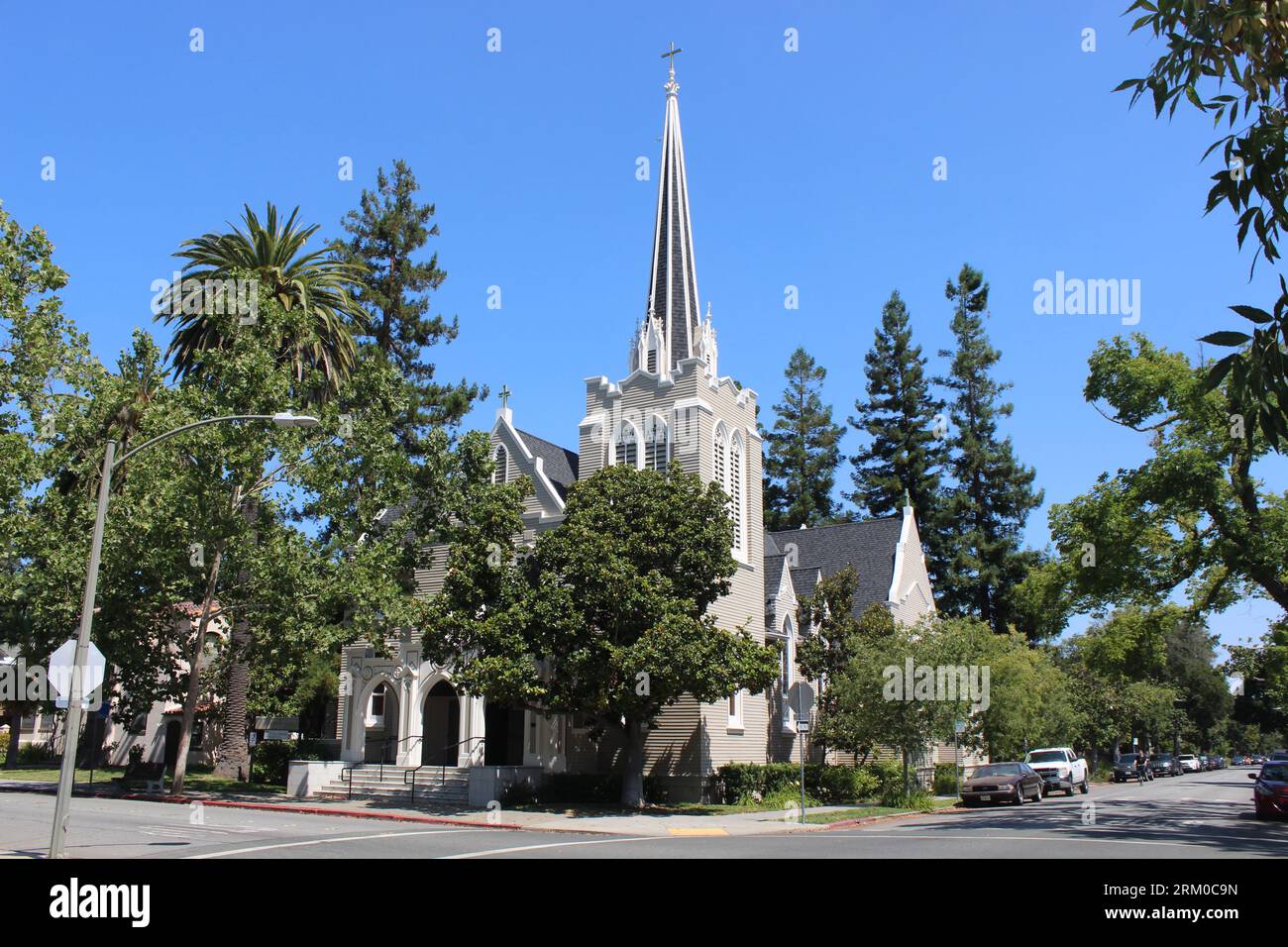 St. Église catholique romaine Thomas d'Aquin construite en 1901, conçue par Shea & Shea, Palo Alto, Californie Banque D'Images