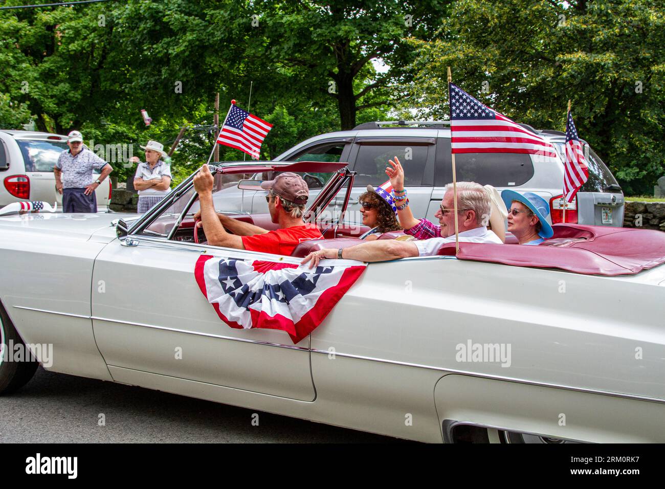 Une célébration du quatrième juillet et un défilé dans une petite ville rurale du Massachusetts Banque D'Images