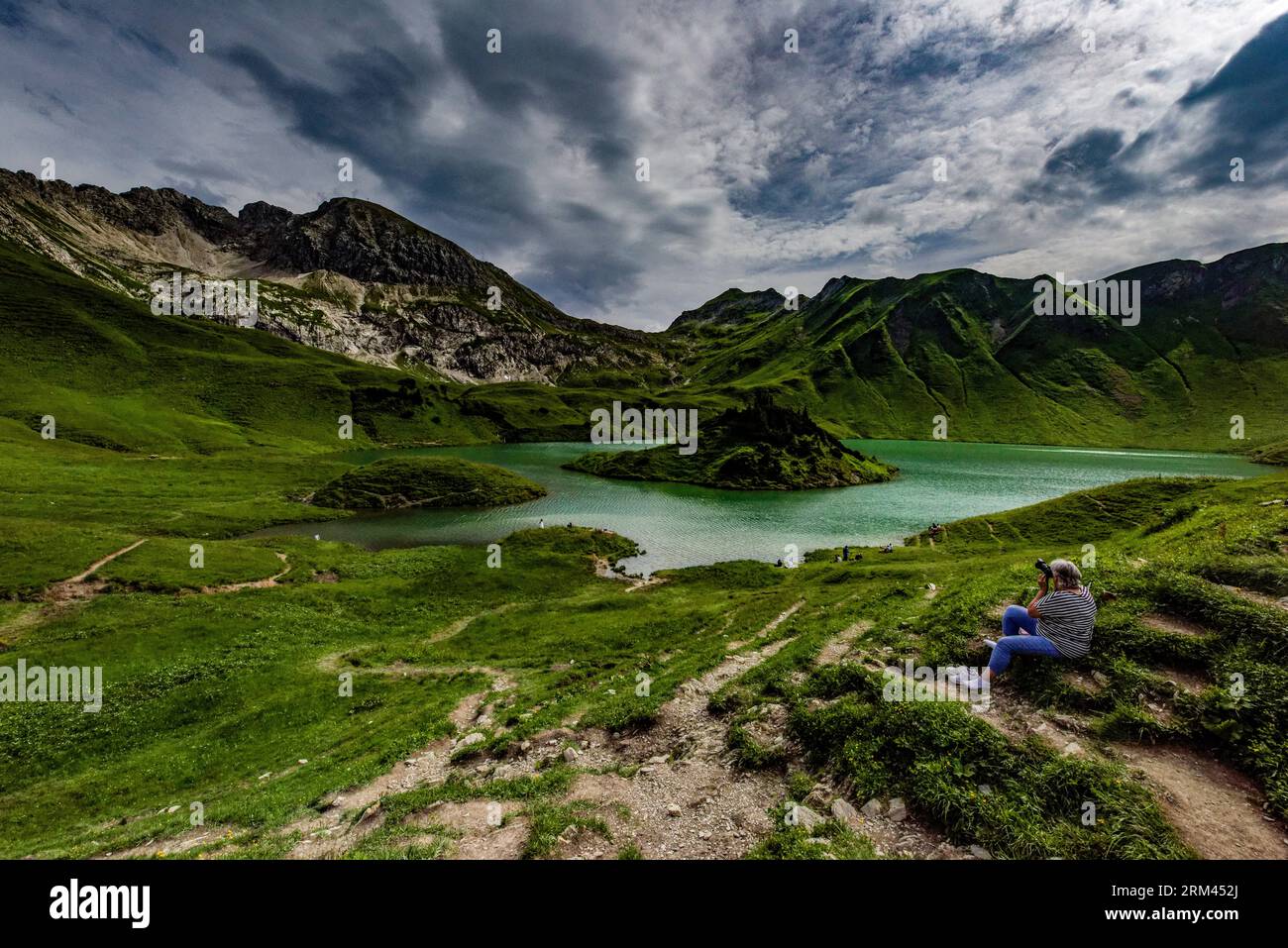 Allgäuer Bergseen à Alpen. Schrecksee. Banque D'Images