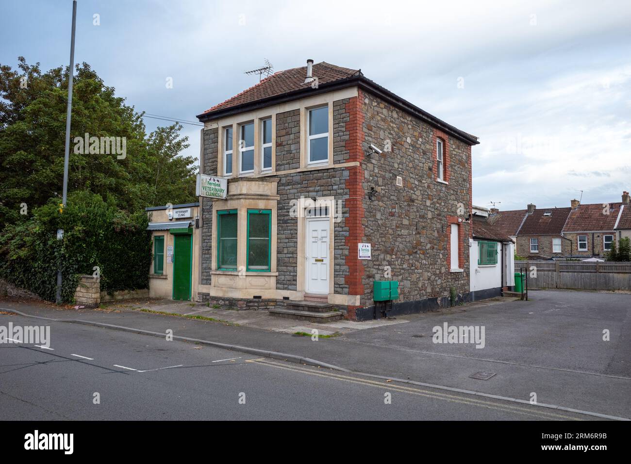 Fernlea Veterinary Clinics, Kingswood, Bristol, Royaume-Uni Banque D'Images