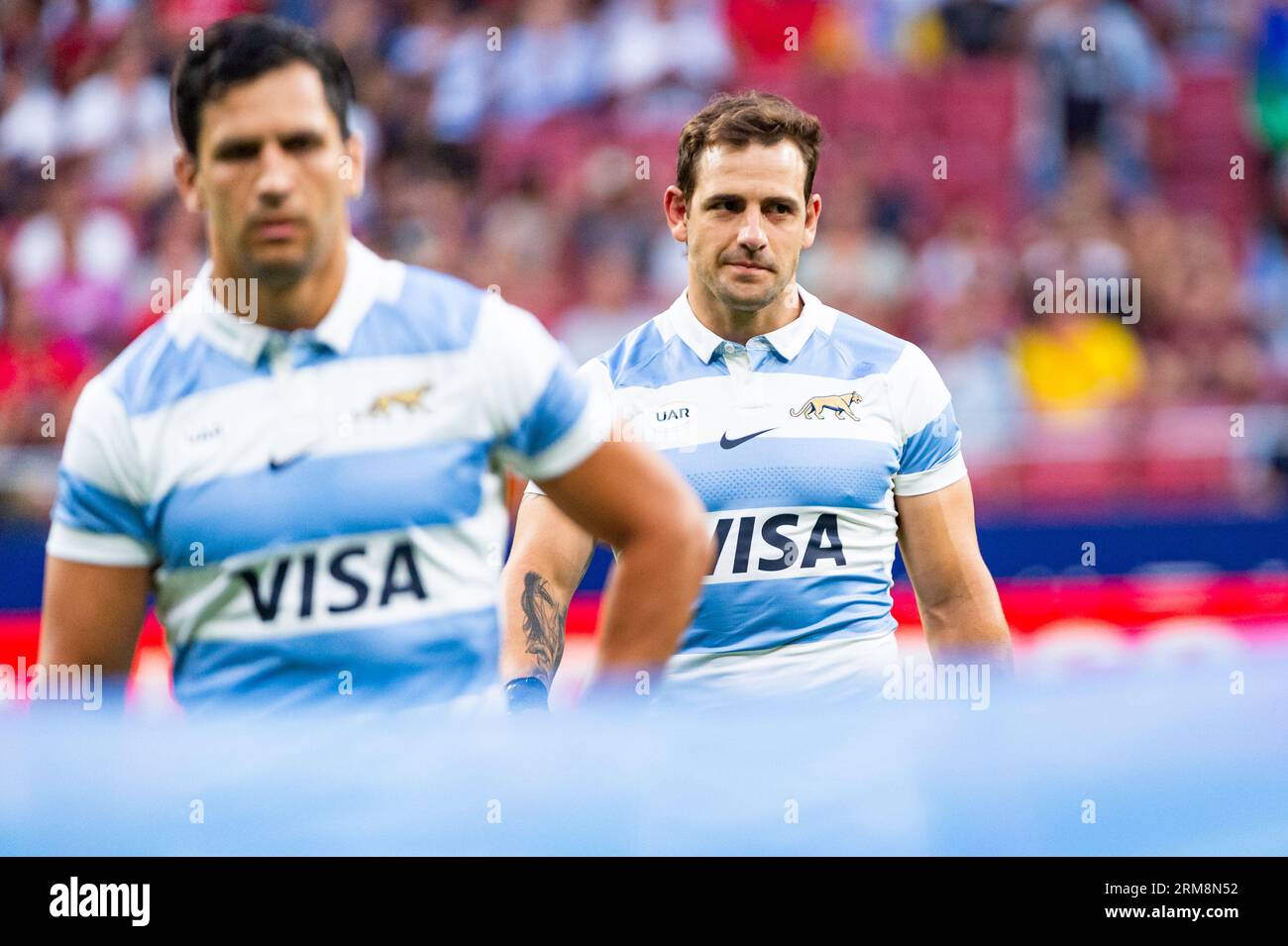 Madrid, Espagne. 26 août 2023. Nicolas Sanchez et Matias Moroni (Argentine) avant le match de rugby entre les équipes nationales d'Espagne et d'Argentine (los Pumas) ont joué à l'Estadio Civitas Metropolitano. Crédit : SOPA Images Limited/Alamy Live News Banque D'Images