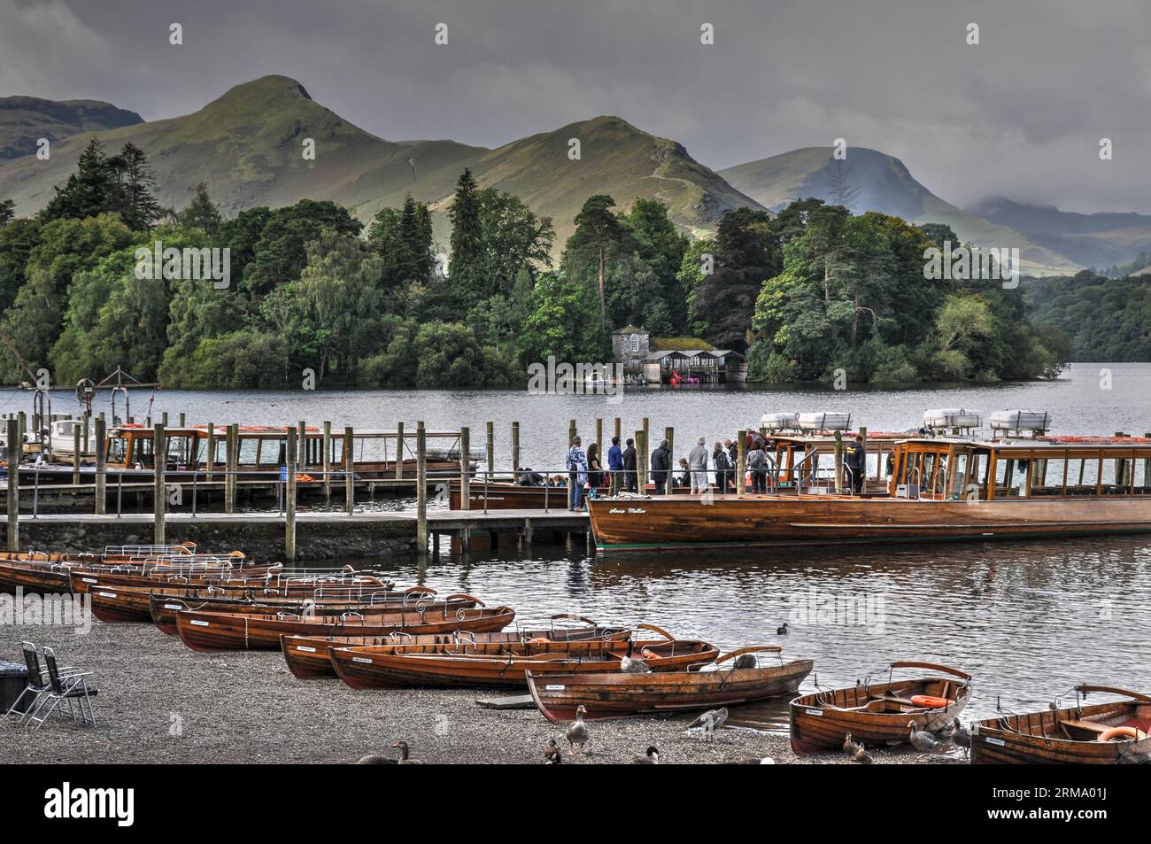 Vue sur Cat Bells et Derwentwater, Keswick, Lake District Banque D'Images