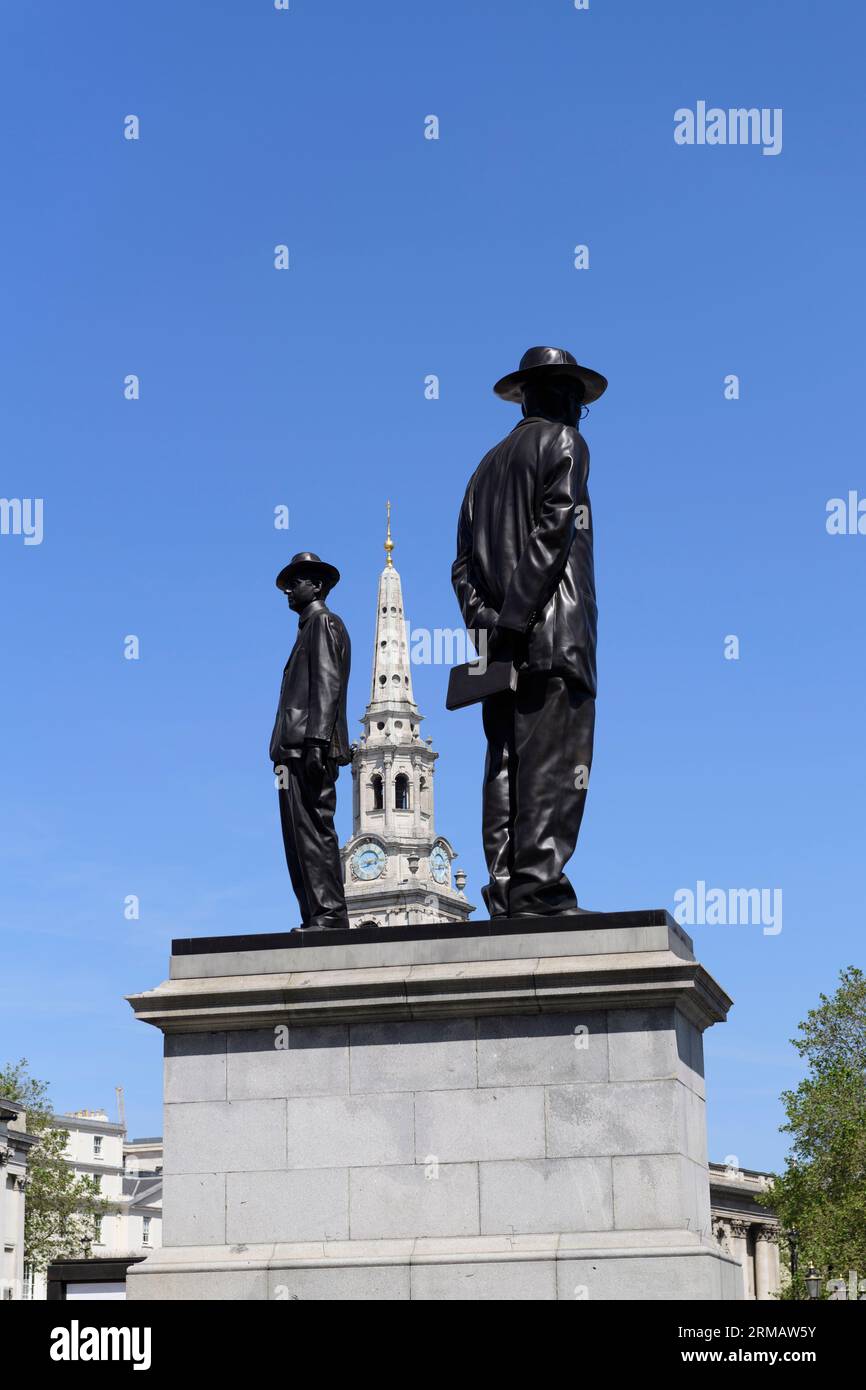 The Trafalgar Square, Fourth Plinth Commission Antelope par l'artiste, universitaire et auteur Samson Kambalu. La sculpture reconstitue une photographie de baptiste Banque D'Images