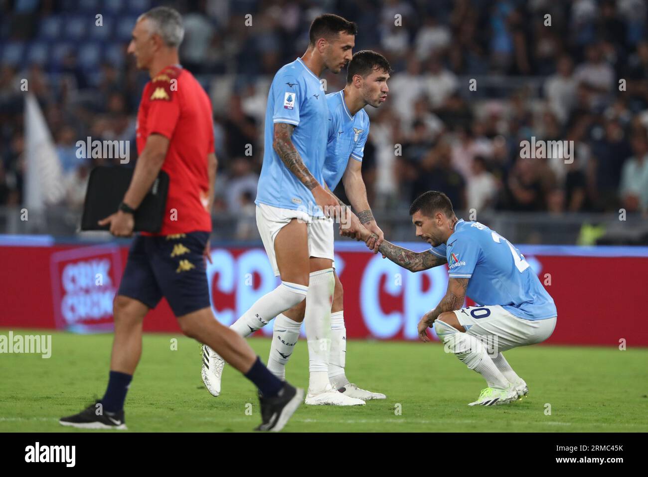 Rome, . 27 août 2023. Rome, Italie 27.08.2023 : déception des joueurs du Latium pour la défaite à la fin de l'Italie Serie A TIM 2023-2024 match de football jour 2, entre SS Lazio vs Gênes CFC au Stade Olympique de Rome. Crédit : Agence photo indépendante/Alamy Live News Banque D'Images