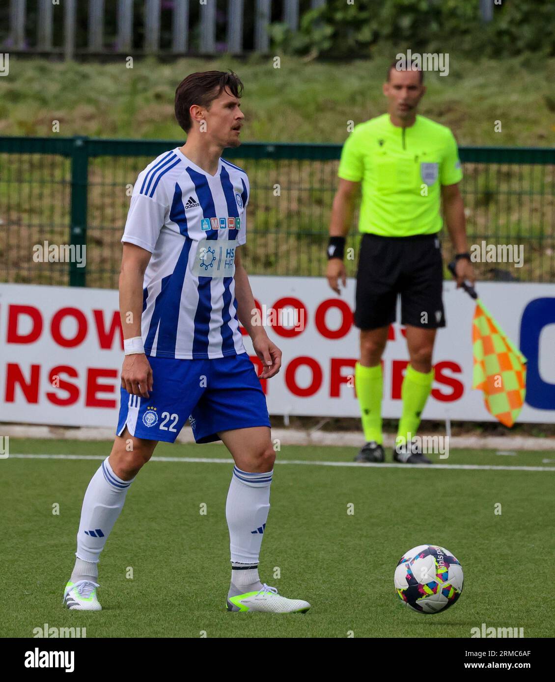 Solitude, Belfast, Irlande du Nord, Royaume-Uni. 19 Jul 2023. UEFA Champions League - Premier tour de qualification – Larne contre HJK Helsinki. HJK Helsinki footballeur Jukka Raitala (22) Banque D'Images