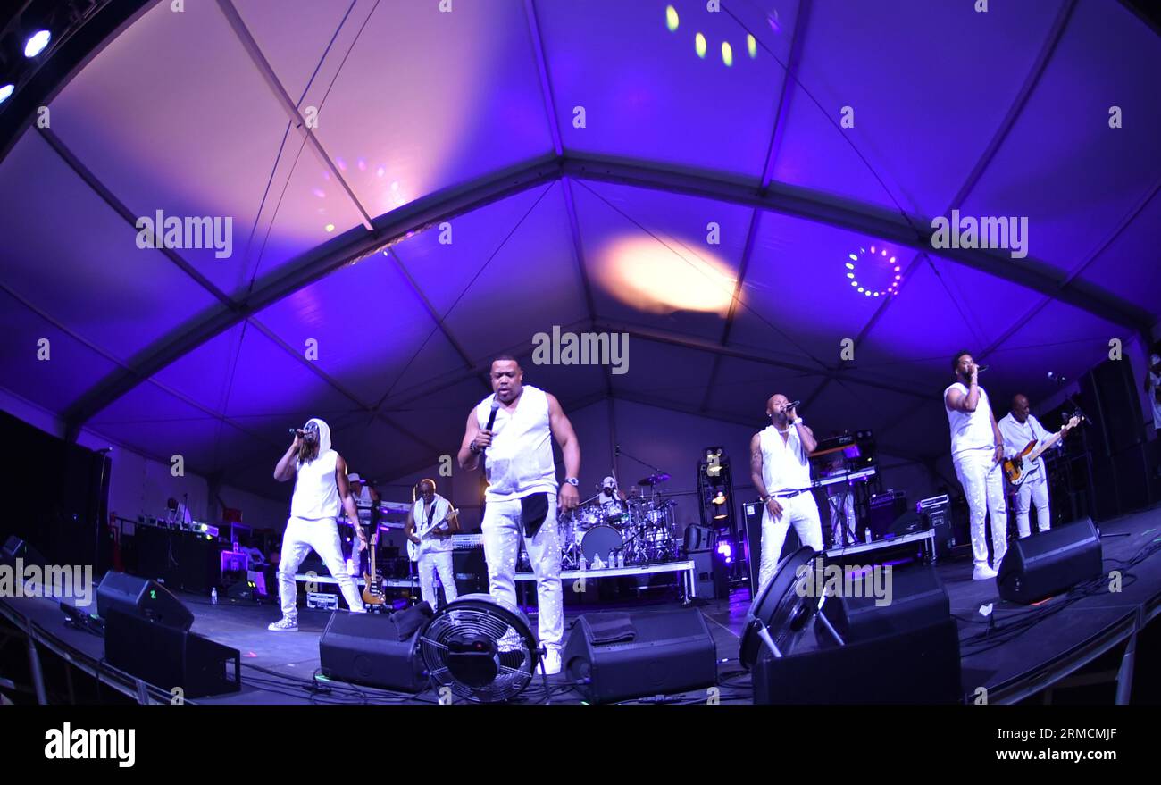 26 août 2023, Virginia Beach, Virginie, États-Unis : les BAR-KAYS apportent le funk à la Funk Fest Beach Party tenue sur la plage de Virginia Beach, Virginie le 26 août 2023. .. Photo Â© Jeff Moore (image de crédit : © Jeff Moore/ZUMA Press Wire) USAGE ÉDITORIAL SEULEMENT! Non destiné à UN USAGE commercial ! Banque D'Images