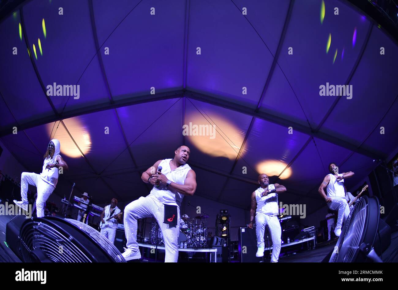 26 août 2023, Virginia Beach, Virginie, États-Unis : les BAR-KAYS apportent le funk à la Funk Fest Beach Party tenue sur la plage de Virginia Beach, Virginie le 26 août 2023. .. Photo Â© Jeff Moore (image de crédit : © Jeff Moore/ZUMA Press Wire) USAGE ÉDITORIAL SEULEMENT! Non destiné à UN USAGE commercial ! Banque D'Images