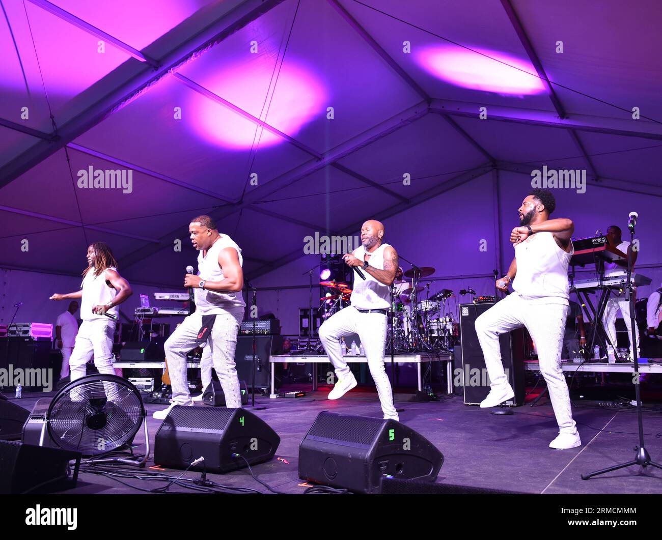26 août 2023, Virginia Beach, Virginie, États-Unis : les BAR-KAYS apportent le funk à la Funk Fest Beach Party tenue sur la plage de Virginia Beach, Virginie le 26 août 2023. .. Photo Â© Jeff Moore (image de crédit : © Jeff Moore/ZUMA Press Wire) USAGE ÉDITORIAL SEULEMENT! Non destiné à UN USAGE commercial ! Banque D'Images