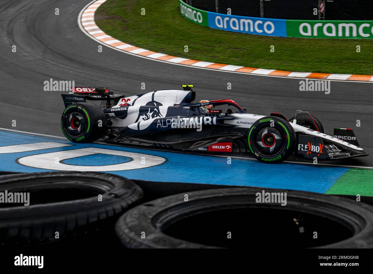 Zandvoort, pays-Bas, août 27, Yuki Tsunoda, du Japon, concourt pour AlphaTauri. Jour de la course, ronde 14 du championnat de Formule 1 2023. Crédit : Michael Potts/Alamy Live News Banque D'Images