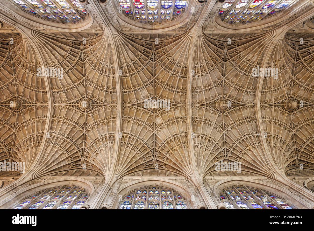 Cambridge, Royaume-Uni - 22 mai 2023 : plafond de la chapelle du King's College de l'Université de Cambridge, Royaume-Uni. Il dispose de la plus grande voûte de ventilateur au monde Banque D'Images