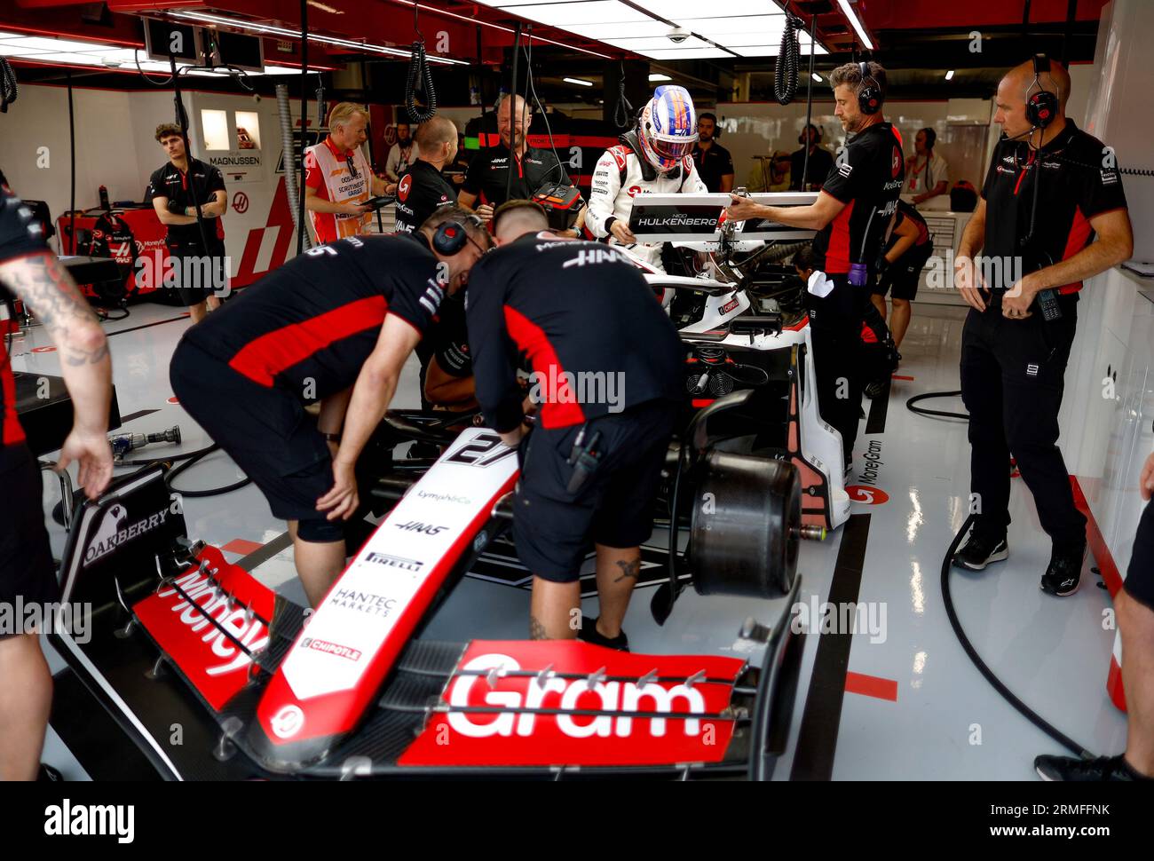 Zandvoort, pays-Bas. 25 août 2023. #20 Kevin Magnussen (DNK, MoneyGram Haas F1 Team), Grand Prix de F1 des pays-Bas au circuit Zandvoort le 25 août 2023 à Zandvoort, pays-Bas. (Photo de HIGH TWO) crédit : dpa/Alamy Live News Banque D'Images