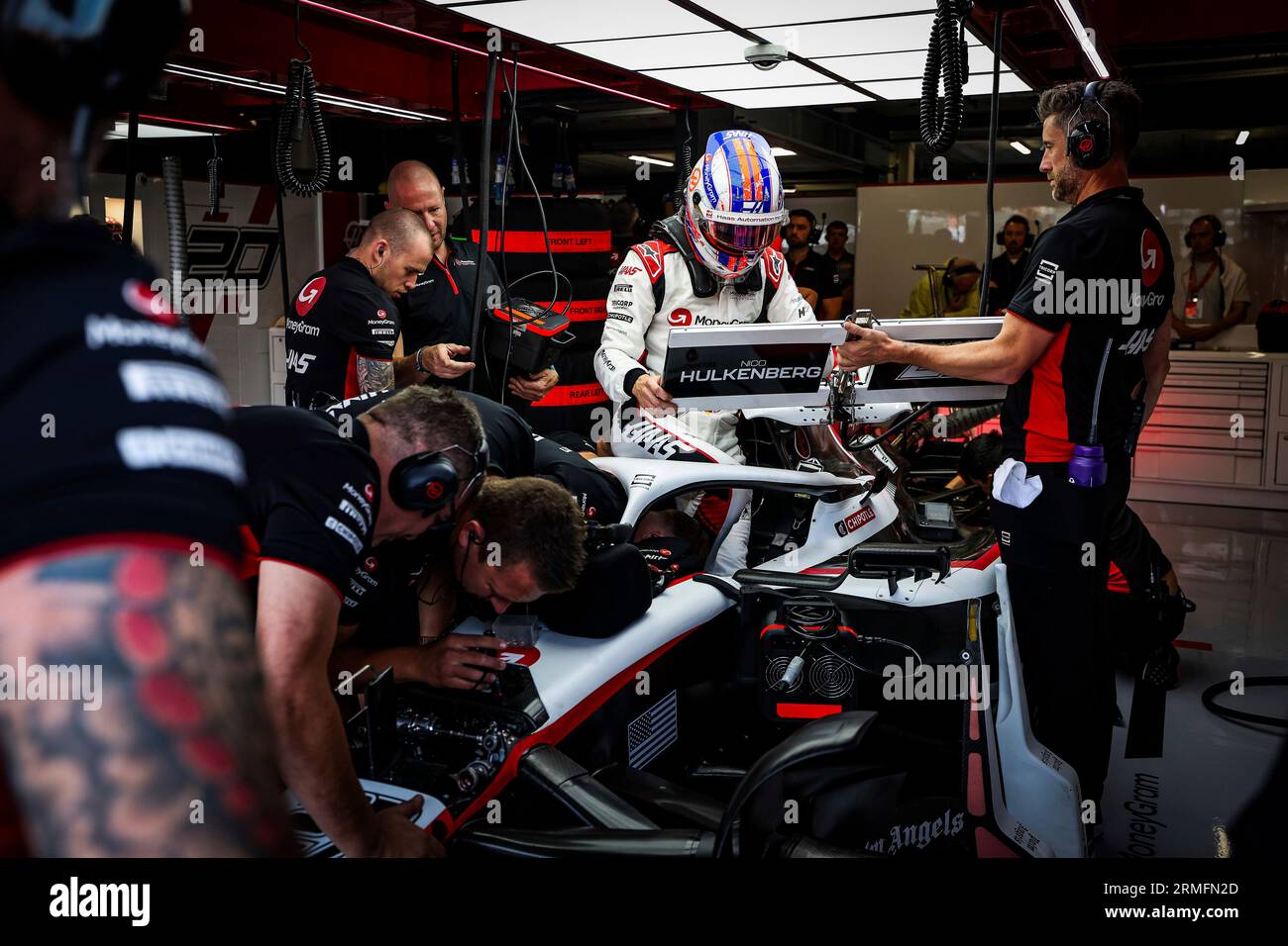 Zandvoort, pays-Bas. 25 août 2023. #27 Nico Hulkenberg (DEU, MoneyGram Haas F1 Team), Grand Prix de F1 des pays-Bas au circuit Zandvoort le 25 août 2023 à Zandvoort, pays-Bas. (Photo de HIGH TWO) crédit : dpa/Alamy Live News Banque D'Images