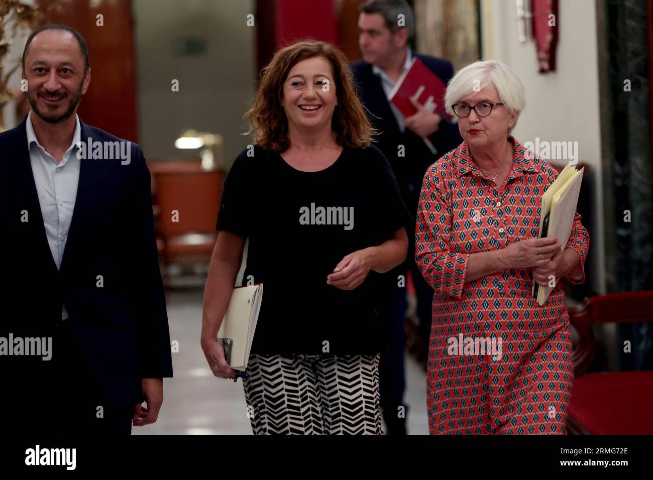 Madrid Espagne ; 08.28.2023.- le Conseil du Congrès espagnol se réunit, dirigé par Francina Armengol en tant que présidente de l'organe directeur du Congrès, qui est la troisième plus haute autorité en Espagne, après le roi Felipe VI et le président du gouvernement. Il est composé des socialistes Alfonso Gómez de Celis comme premier vice-président et Isaura Leal comme deuxième secrétaire. Pour Sumar, Esther Gil troisième vice-présidente et Gerardo Pisarello premier secrétaire. Le Parti populaire a quatre positions, avec la deuxième vice-présidence (Antonio Bermúdez de Castro) et quatrième (Marta González), ainsi que la troisième (Gu Banque D'Images