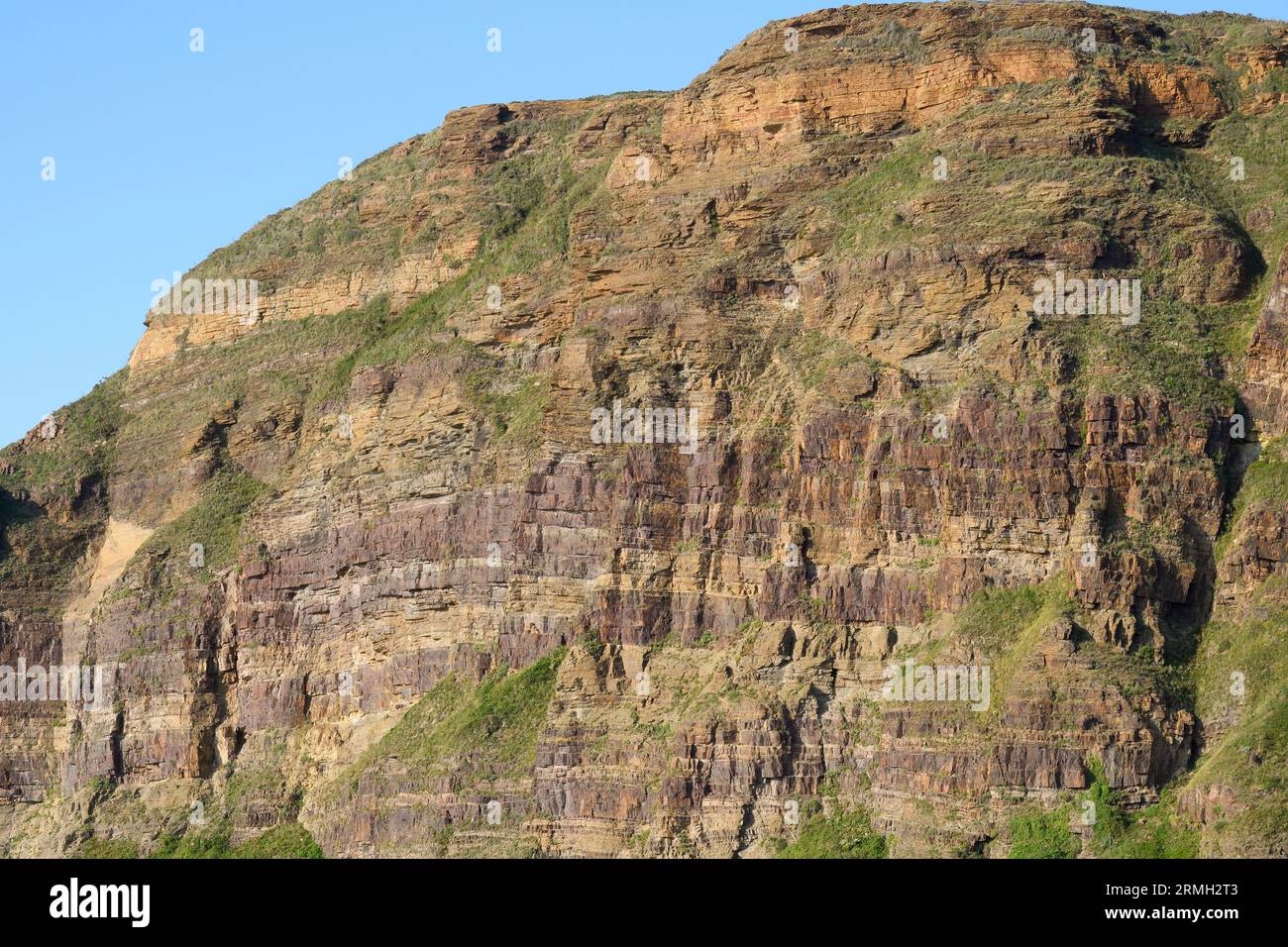 Falaises de plage de Xago dans les Asturies Banque D'Images