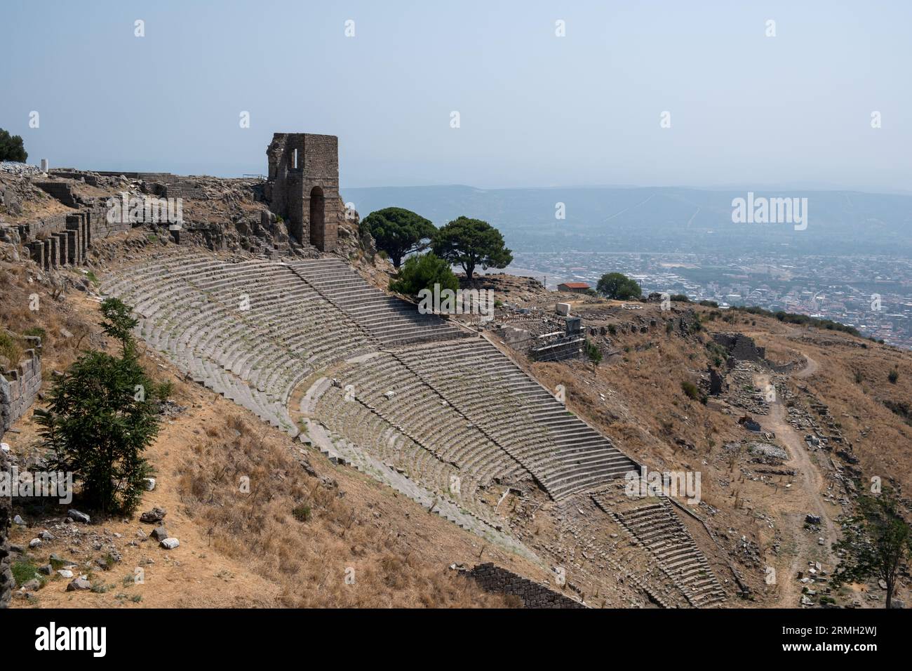 Le temple de Trajan dans la ville antique de Pergame. Asclepeion ancienne ville à Pergame, Turquie. Banque D'Images