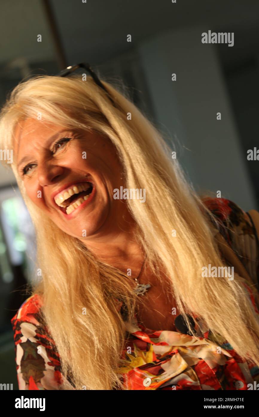 Portrait de Maria Teresa Ruta : Italien célèbre présentatrice de télévision italienne, journaliste et écrivain. Banque D'Images