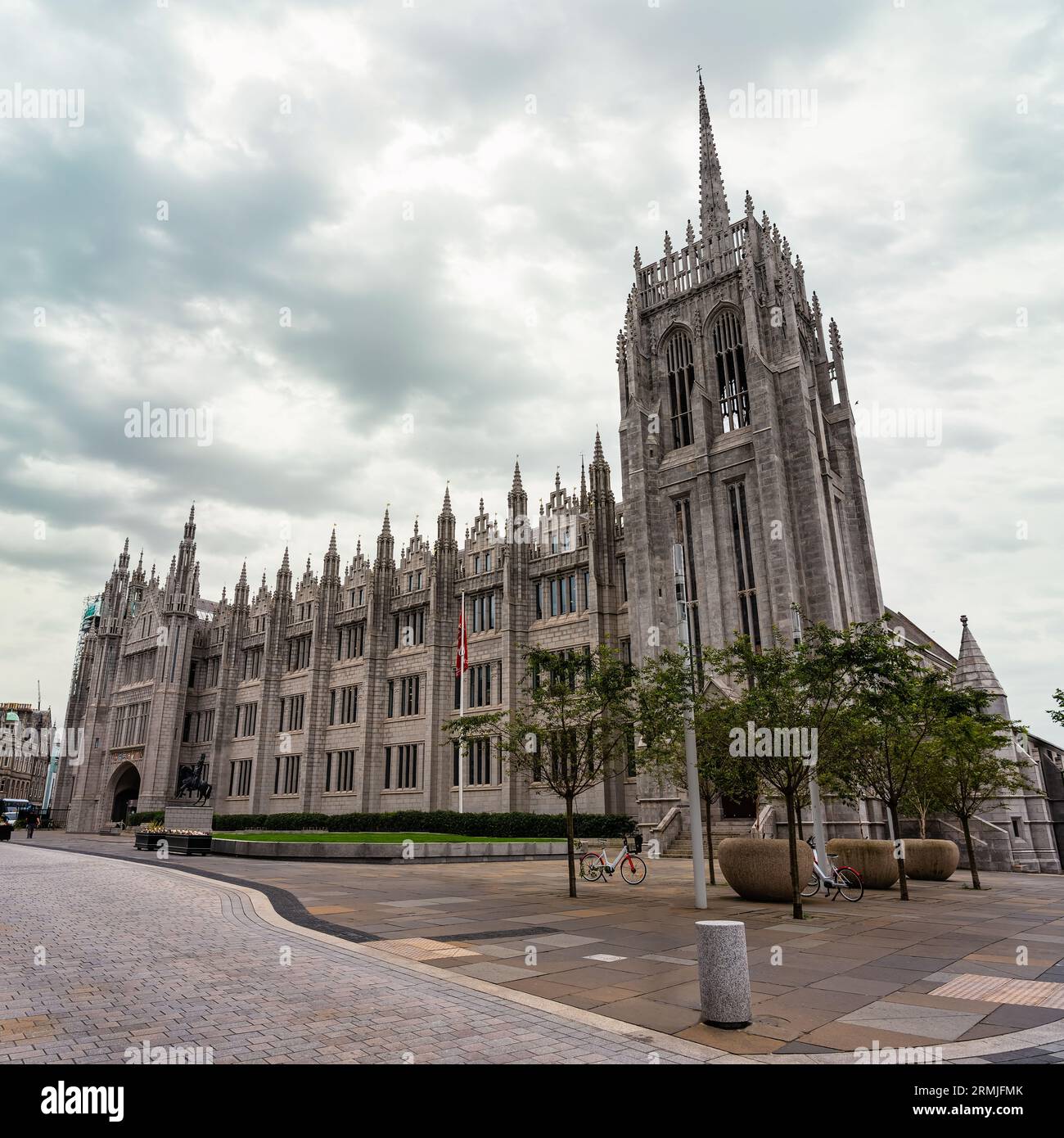 Marischal College, de grande tradition et antiquité dans la ville côtière d'Aberdeen, Écosse. Banque D'Images