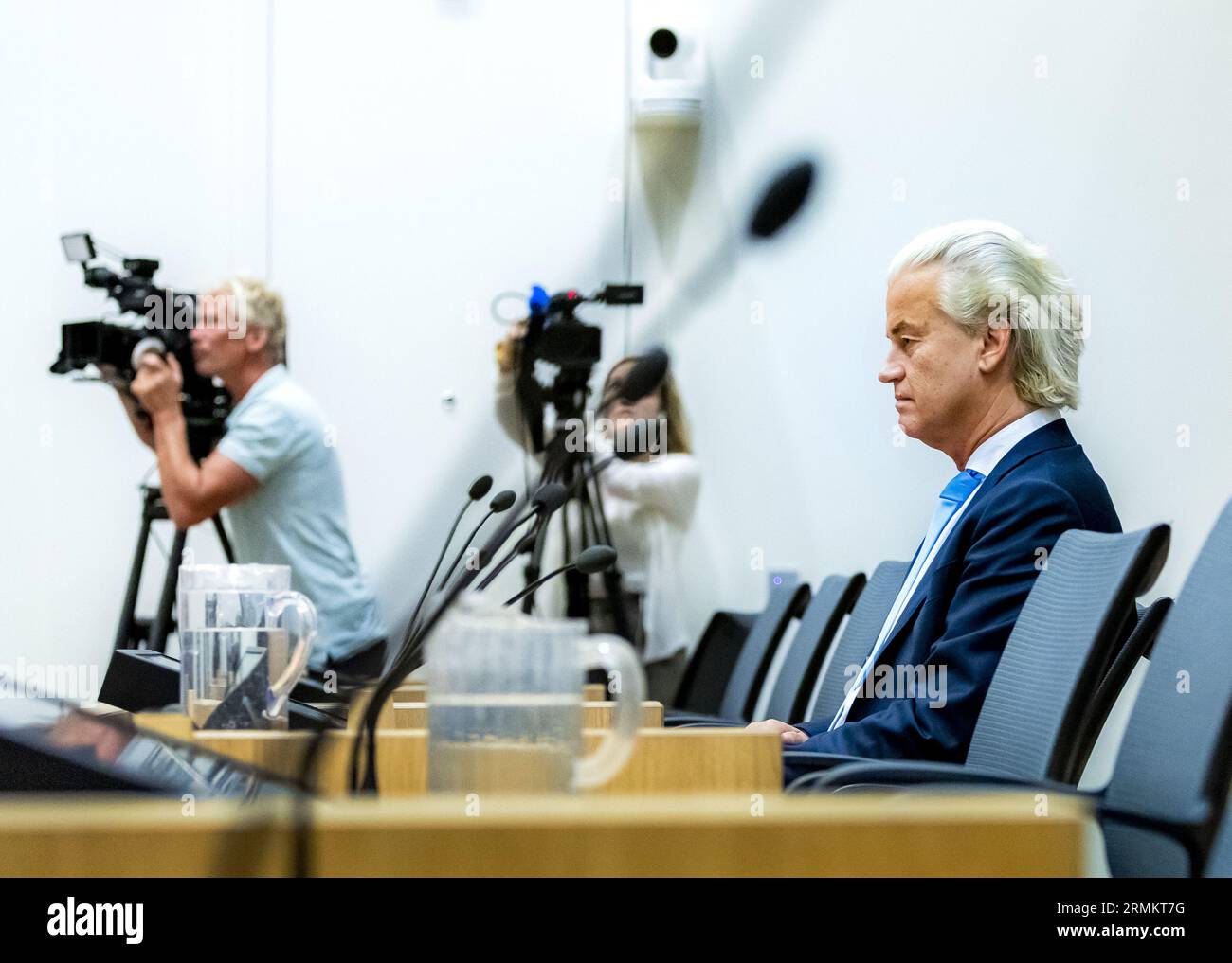 SCHIPHOL - Geert Wilders, leader du PVV, assiste à une procédure pénale devant le tribunal de Schiphol contre le joueur de cricket pakistanais Khalid Latif, qui aurait offert vingt et un mille euros dans une vidéo pour le meurtre du député. ANP REMKO DE WAAL netherlands Out - belgique Out Banque D'Images