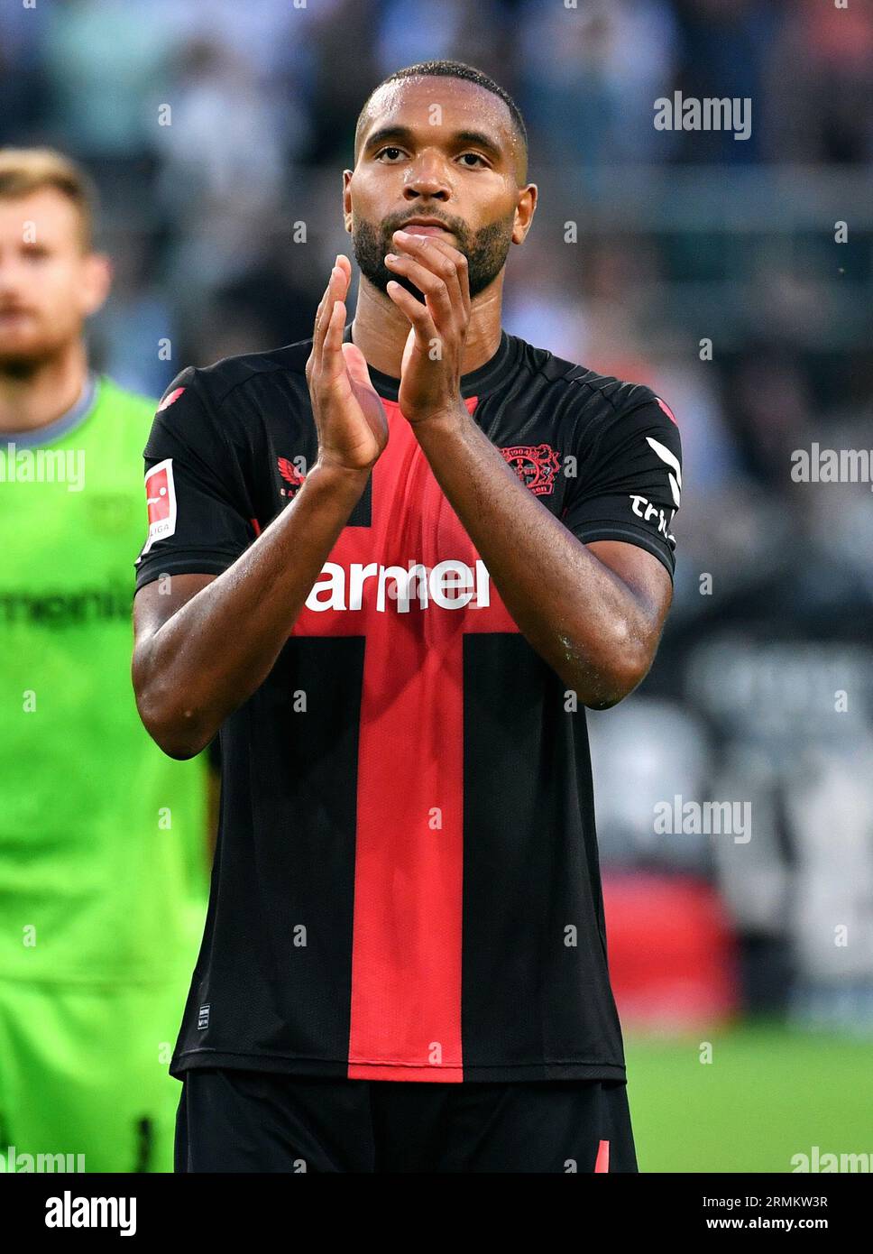 Bundesliga, Borussia Park Mönchengladbach : Borussia Mönchengladbach vs Bayer Leverkusen ; Jonathan Tah (LEV) Banque D'Images