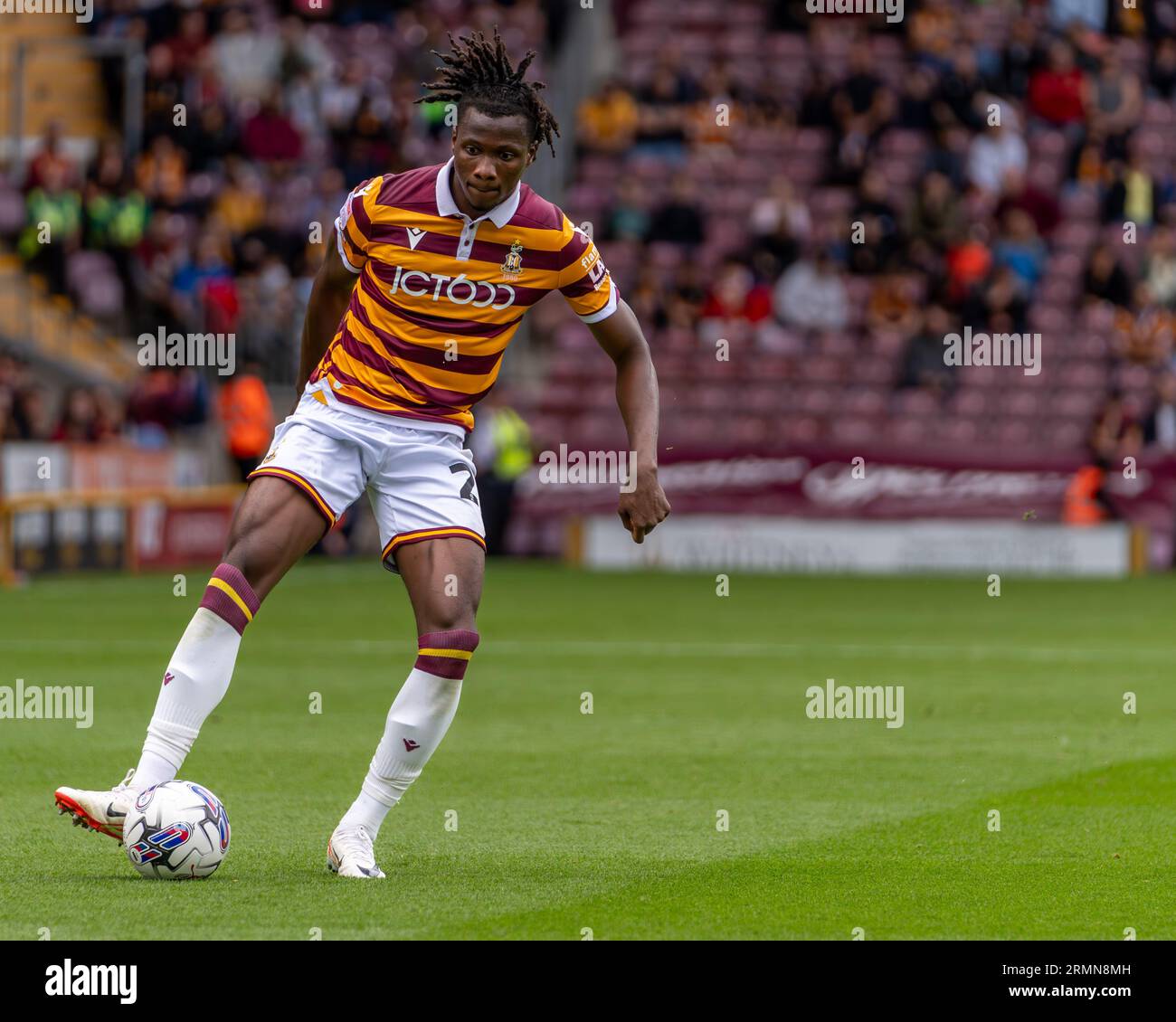 Bradford, Royaume-Uni. 26 août 2023. EFL Sky Bet League 1 : Bradford City AFC contre Crewe Alexandra FC. Daniel Oyegoke de Bradford City. Crédit Paul B Whitehurst/Alamy Live News Banque D'Images