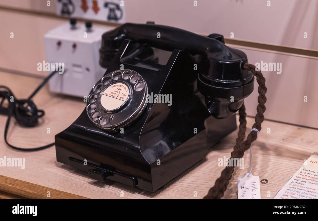 Gros plan d'un ancien téléphone en bakerlite. Banque D'Images