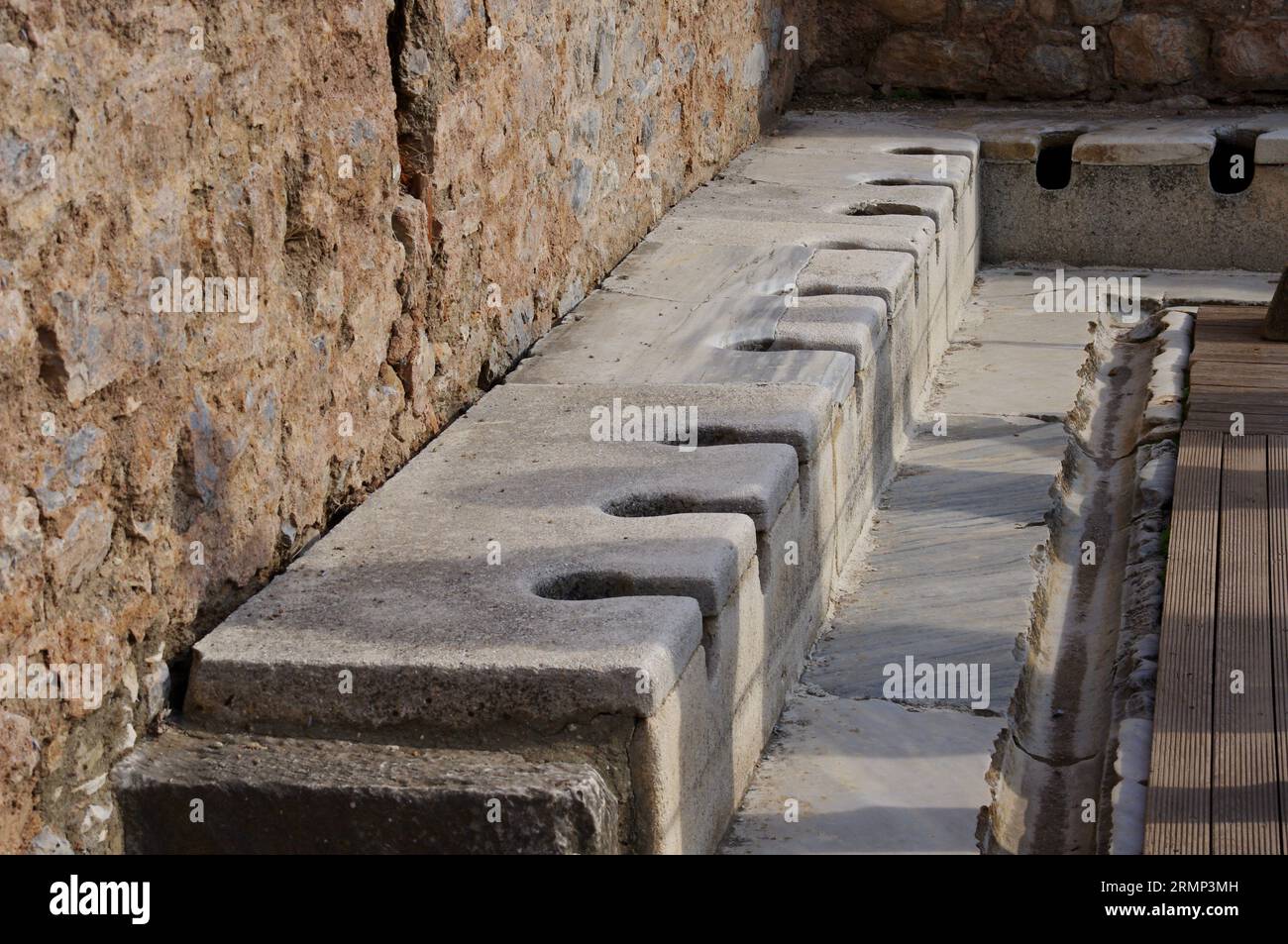 Ephèse, Turquie, anciennes toilettes publiques dans l'Éphèse historique Banque D'Images