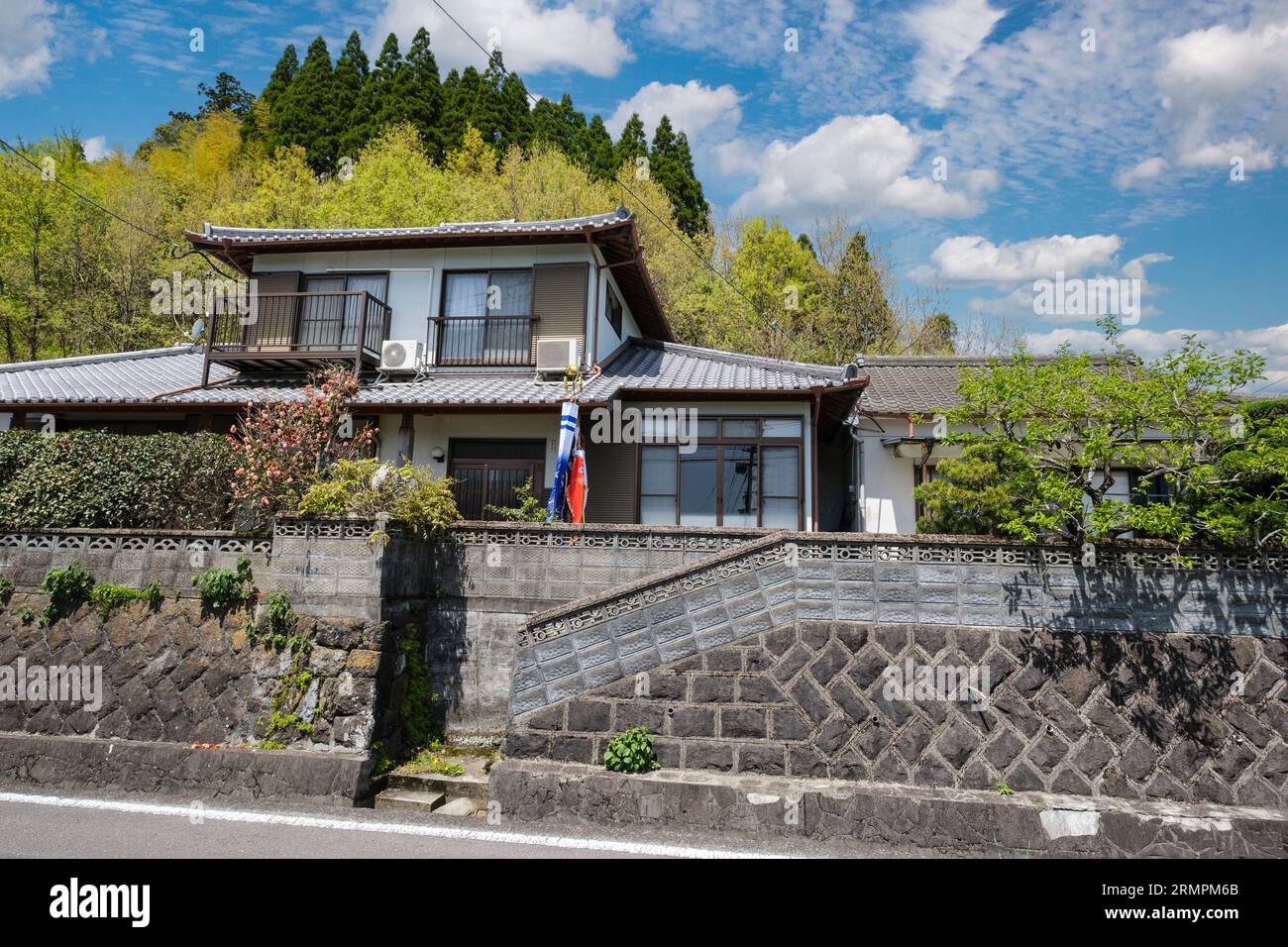 Japon, Kyushu, district de Bungo, préfecture d'Oita. Maison de classe moyenne. Banque D'Images